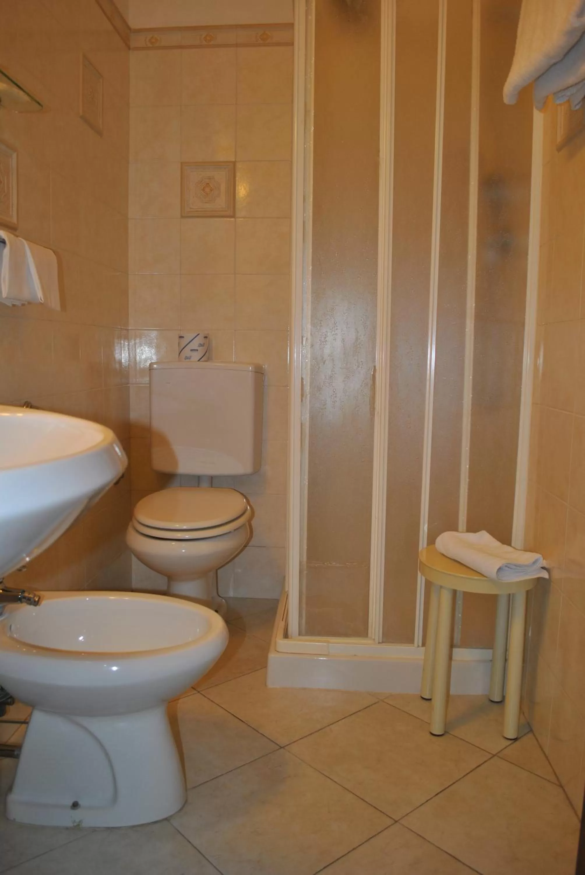 Bathroom in AUTO PARK Hotel