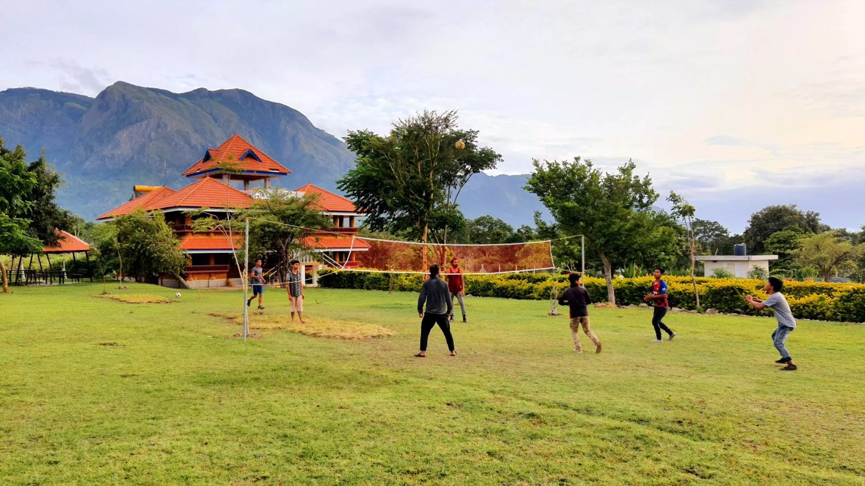 Children play ground in Avadale Masinagudi - Stag Groups Not Allowed