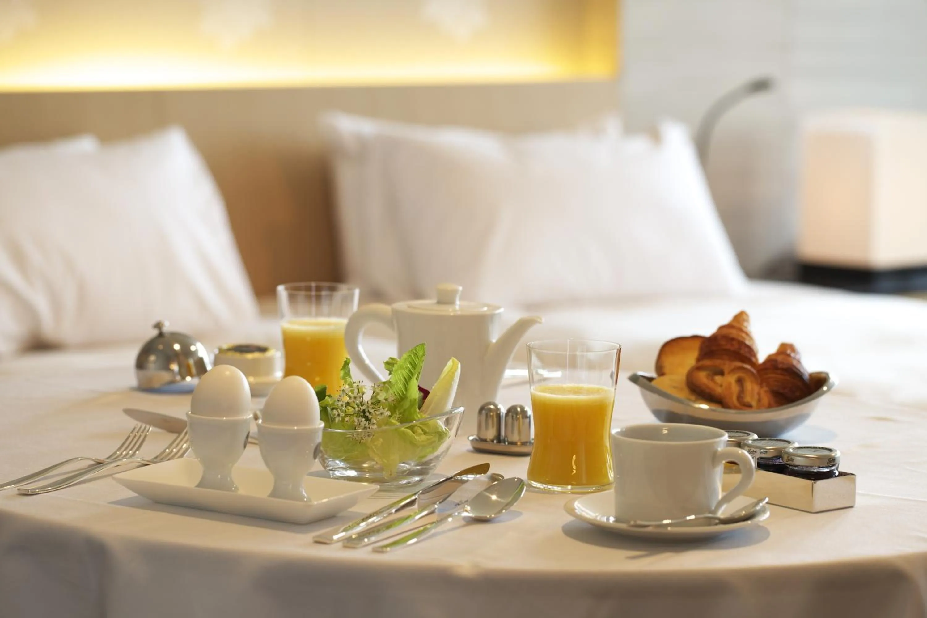 Food close-up in The Capitol Hotel Tokyu