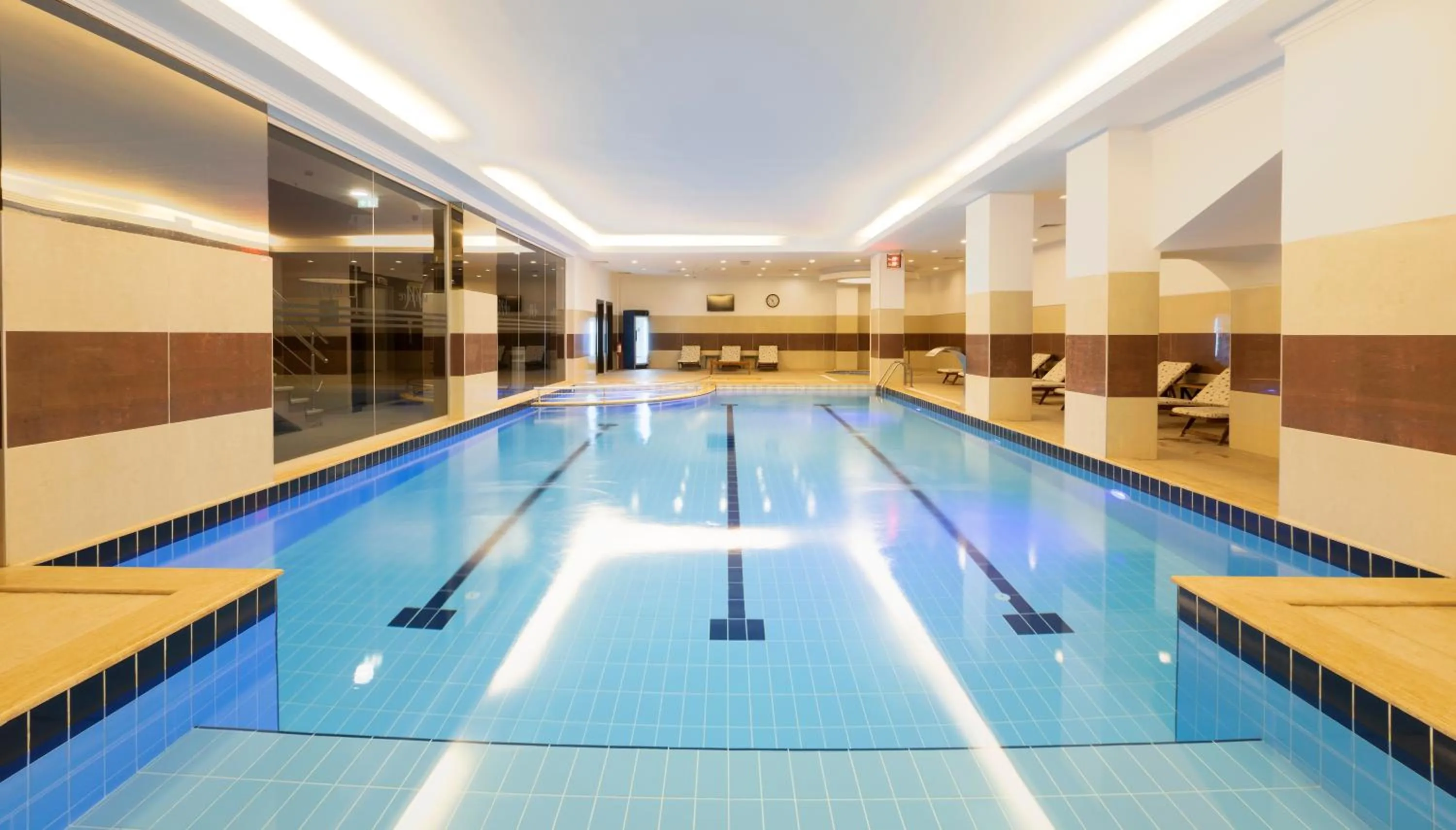 Fitness centre/facilities in Mercure Istanbul Bakirkoy