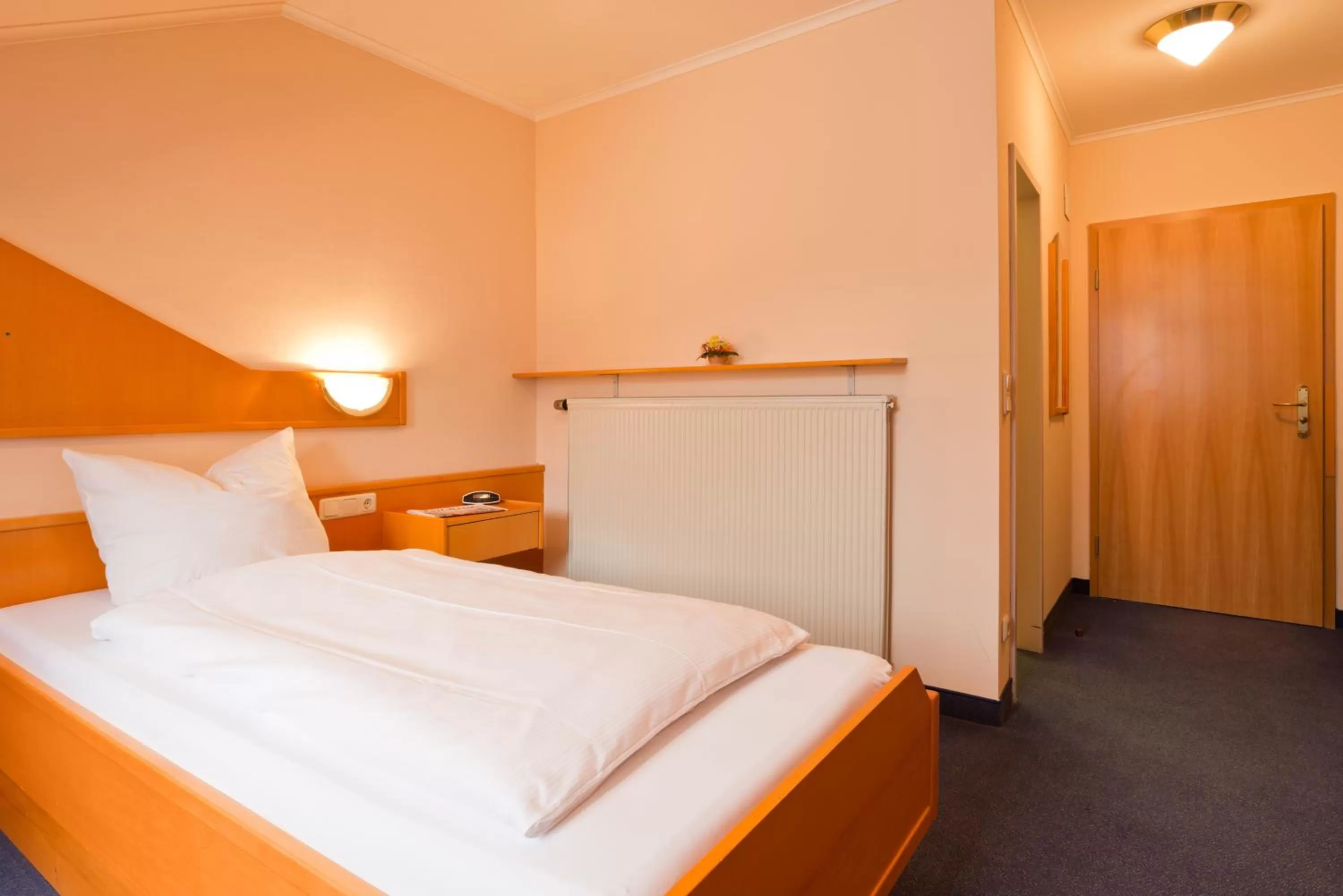 Bed in Hotel Hohenaschau