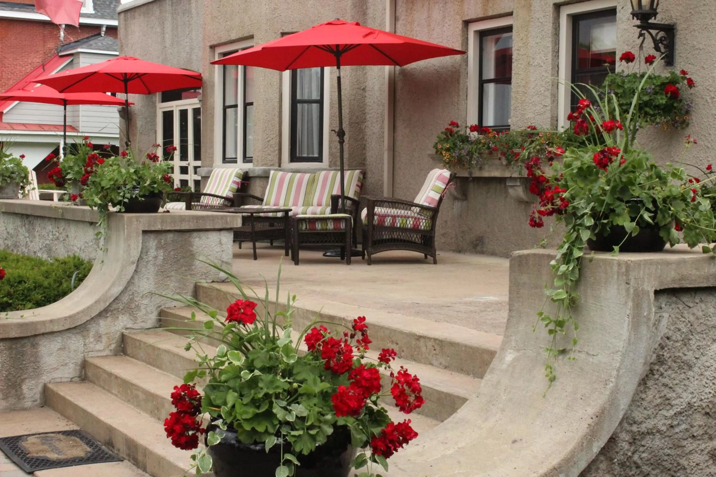 Patio in Grey Gables Inn