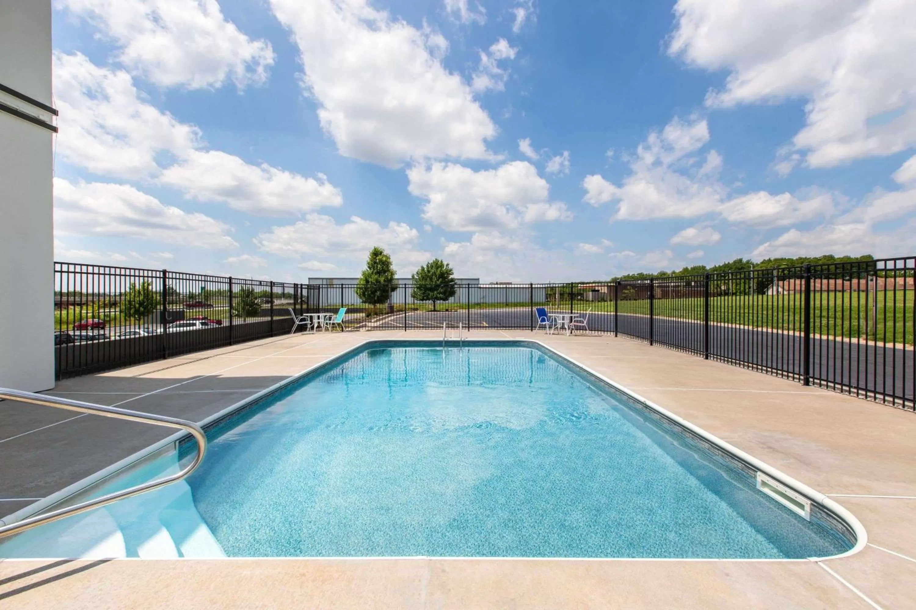 On site in La Quinta by Wyndham Blue Springs