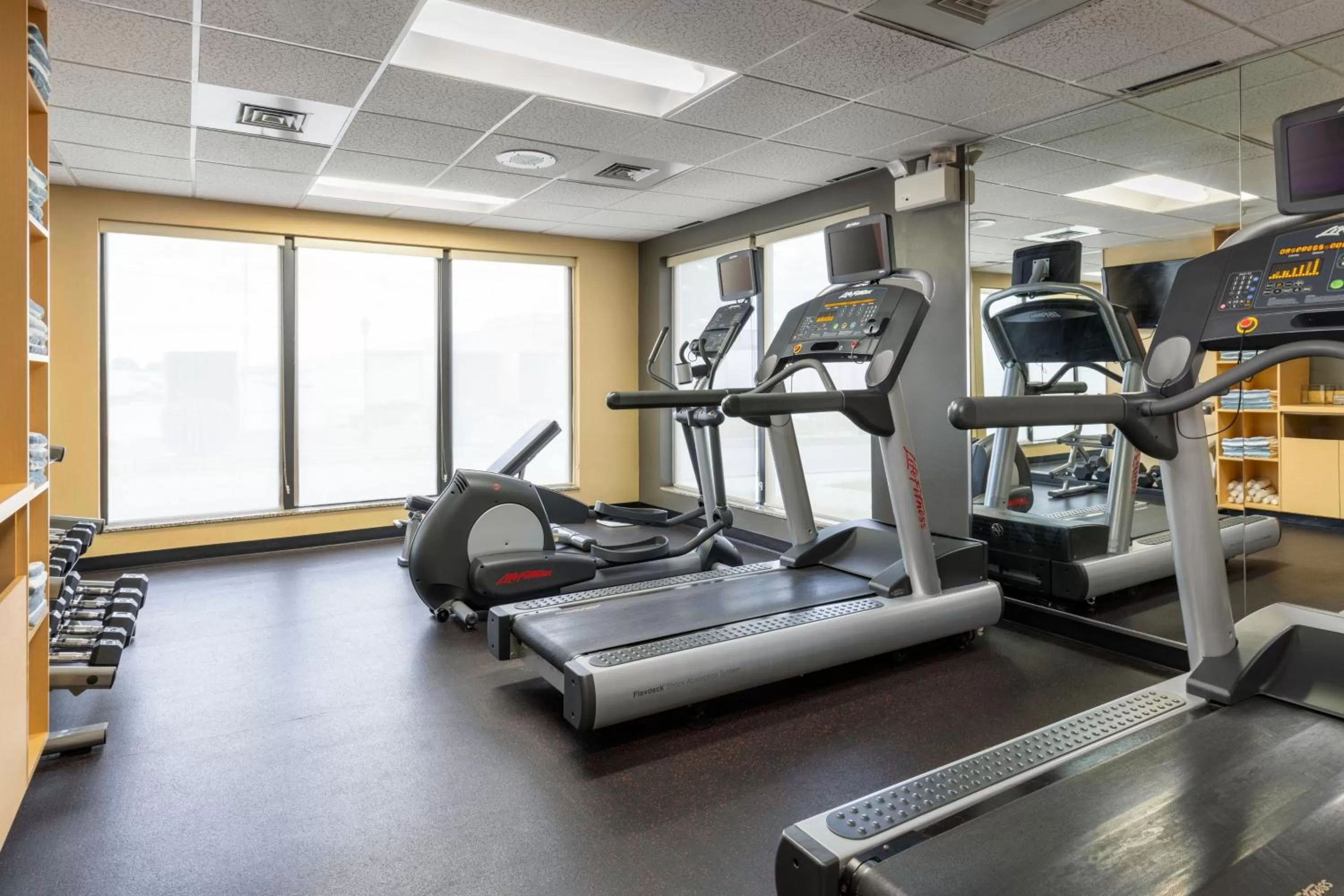 Fitness centre/facilities in TownePlace Suites by Marriott York