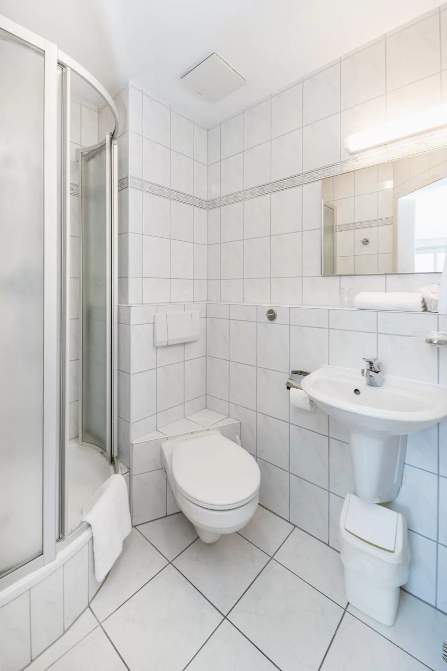 Bathroom in Hotel am Markt