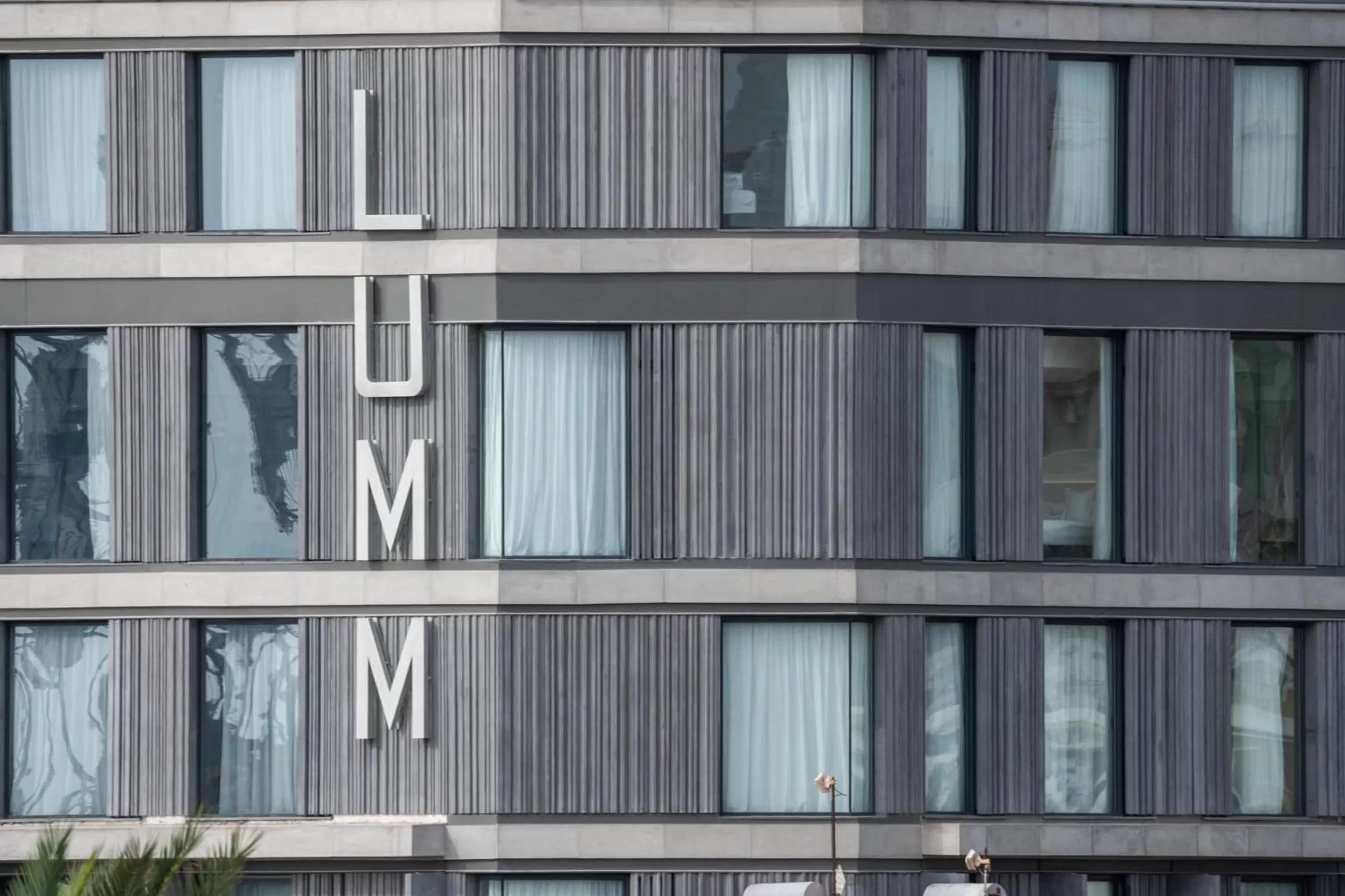 Property building in Hotel LIVVO Lumm