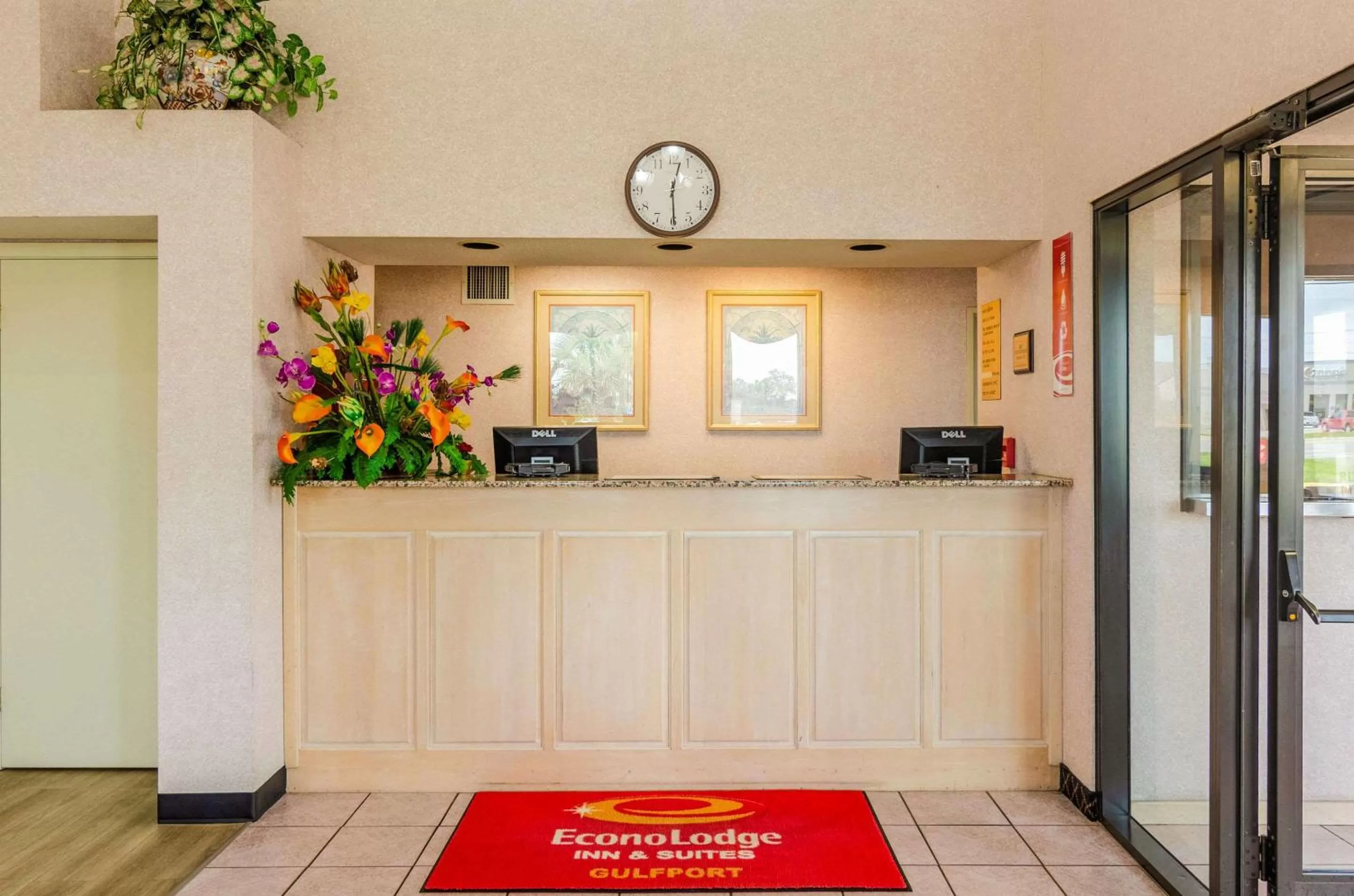Lobby or reception in Econo Lodge Inn & Suites Gulfport Airport