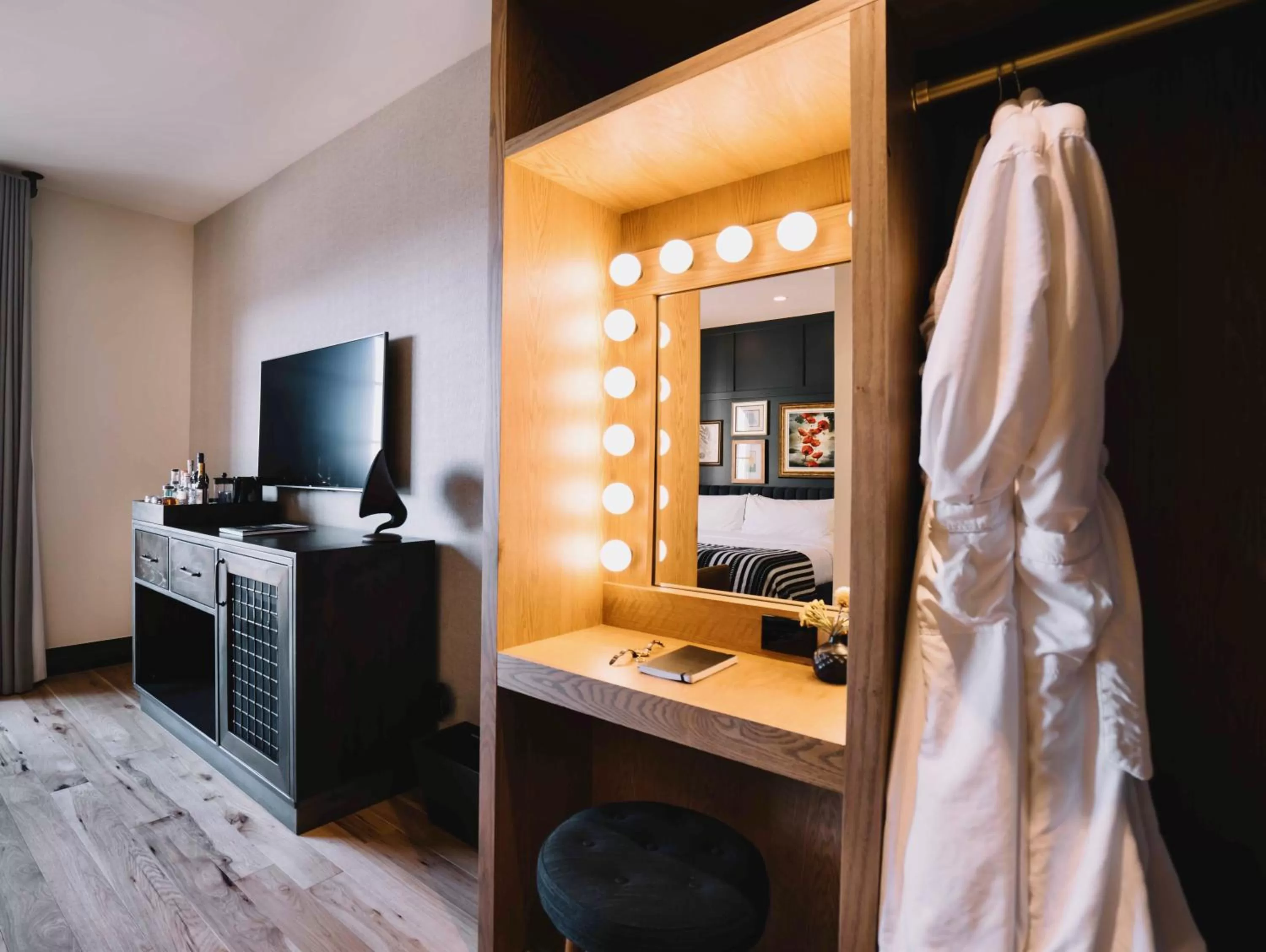 TV and multimedia, Bed in The Ramble Hotel