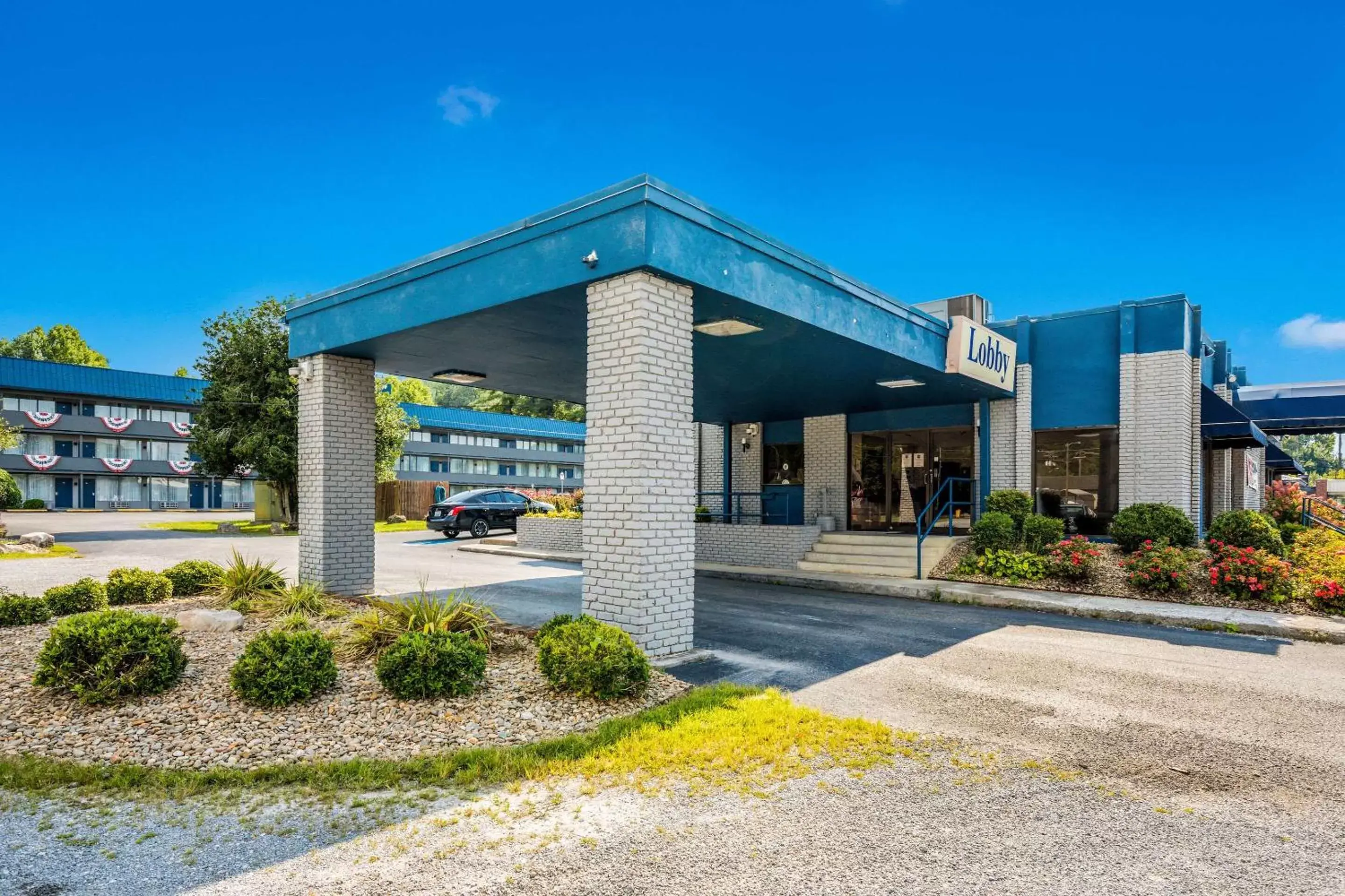 Suburban Studios Middlesboro Suburban Studios Middlesboro