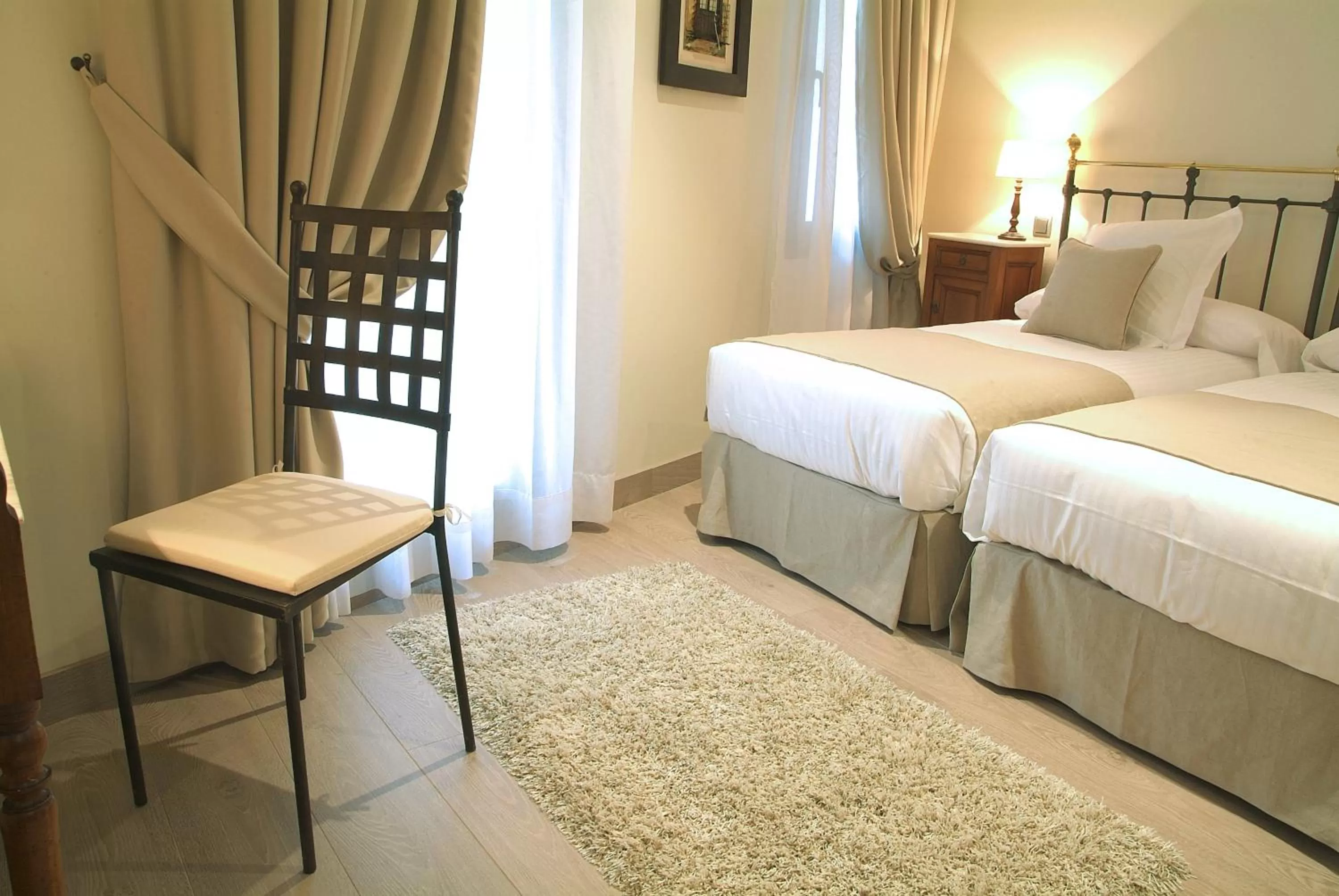 Photo of the whole room, Bed in Le Petit Boutique Hotel