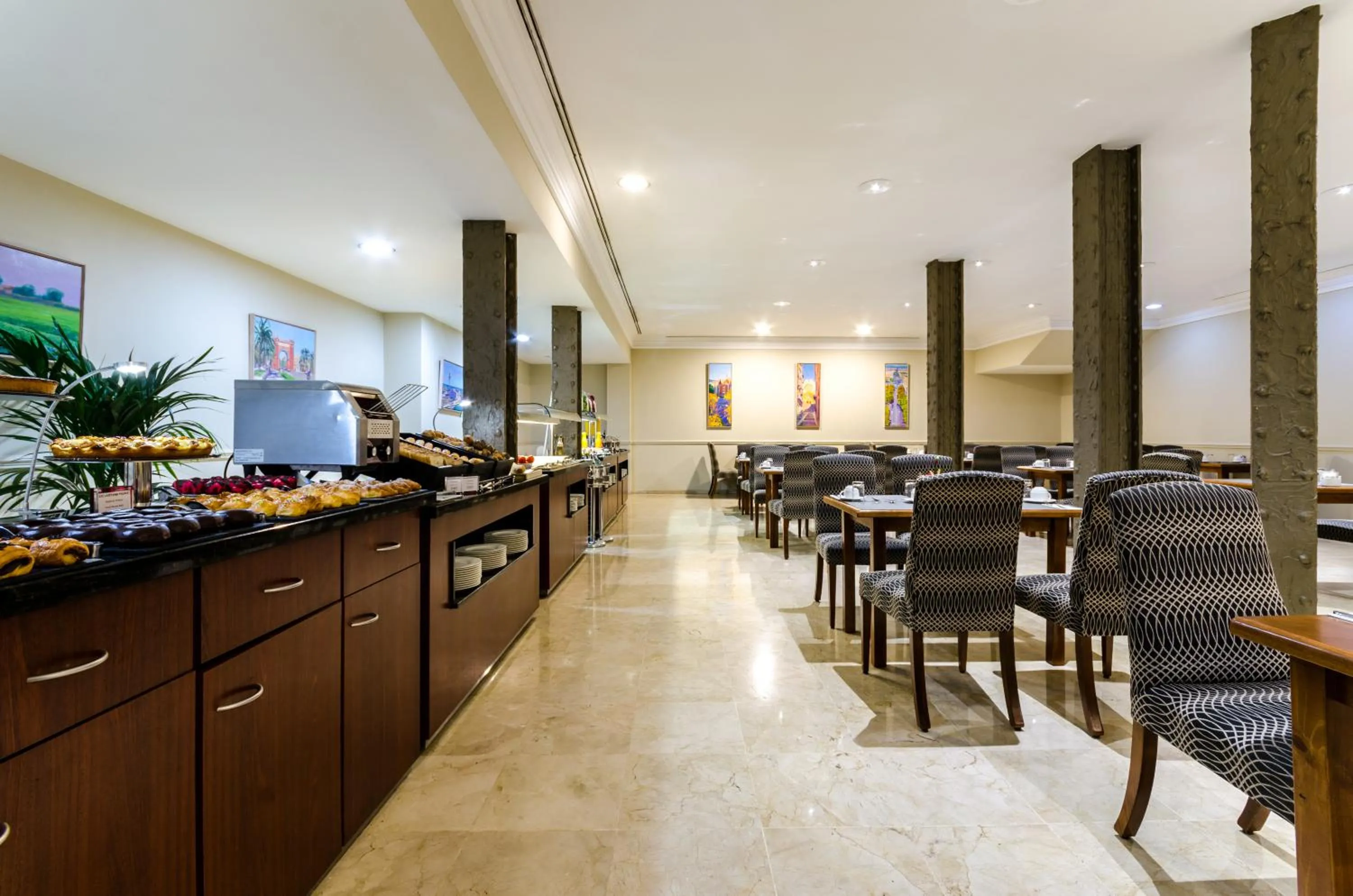 Lounge or bar in Exe Laietana Palace