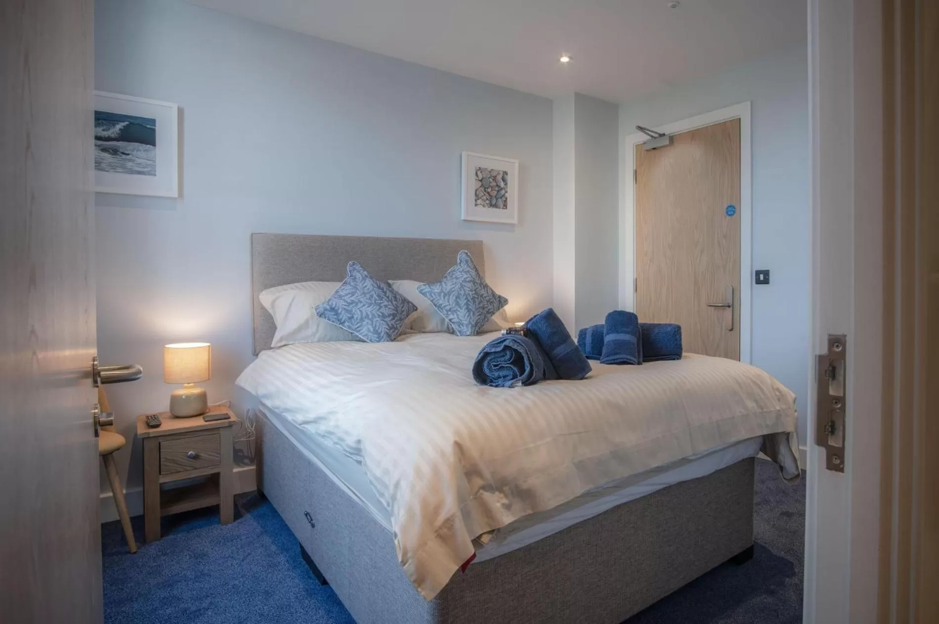 Floor plan, Bed in Ocean Cabins No 1 At The Square - Saundersfoot