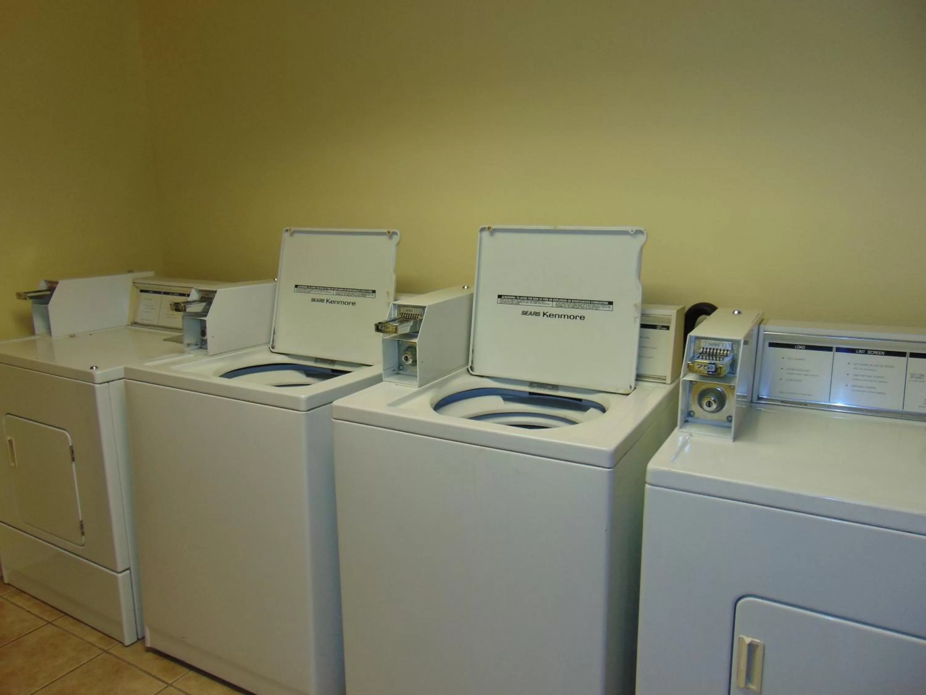 Area and facilities in Horse Creek Inn