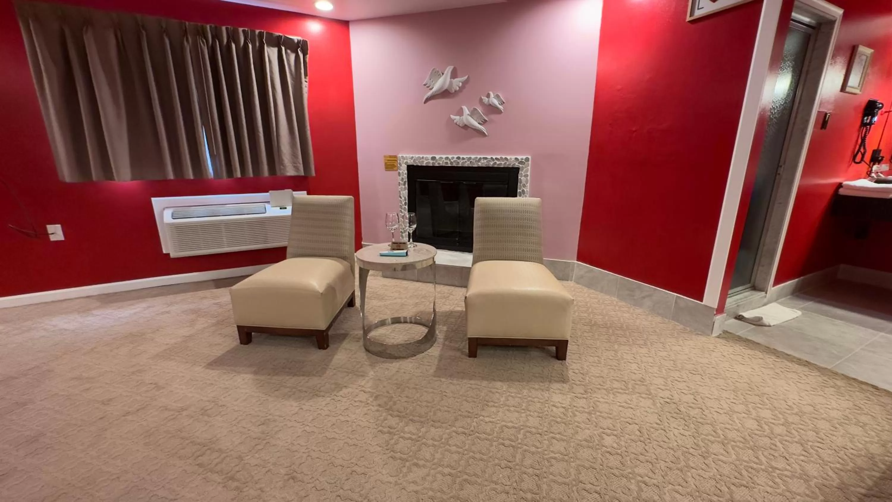 flat iron in Inn of the Dove - Romantic Luxury Suites with Jacuzzi & Seasonal Fireplace at Harrisburg-Hershey-Philadelphia, PA