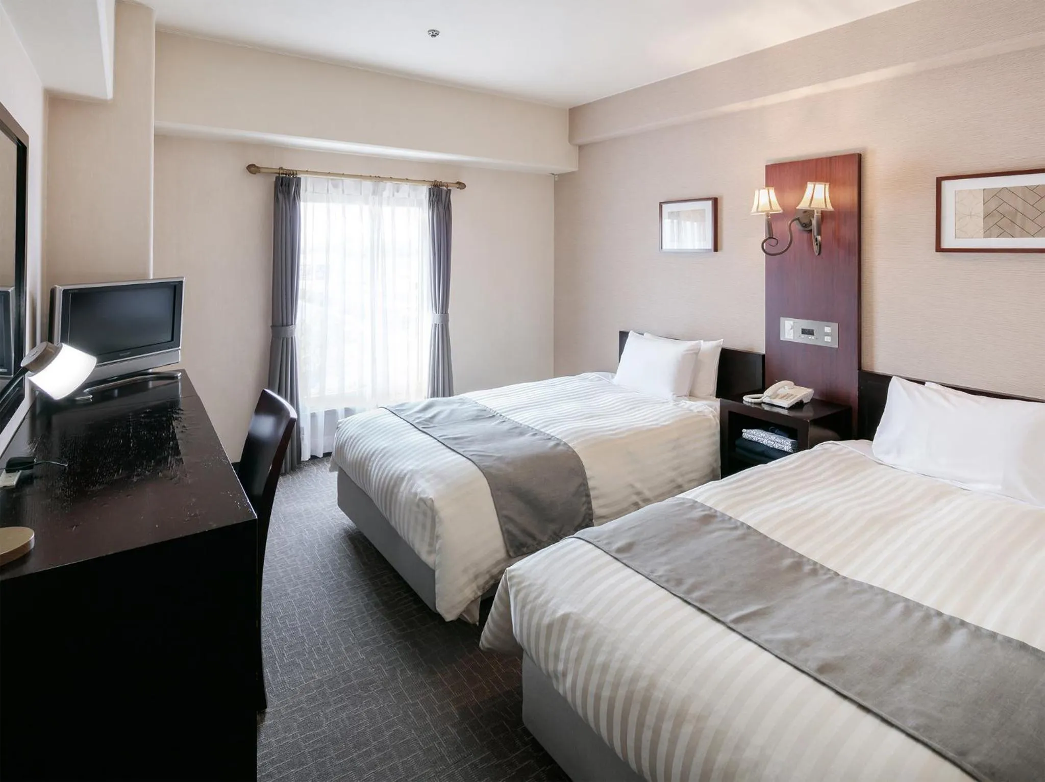 Bed in Nara Royal Hotel