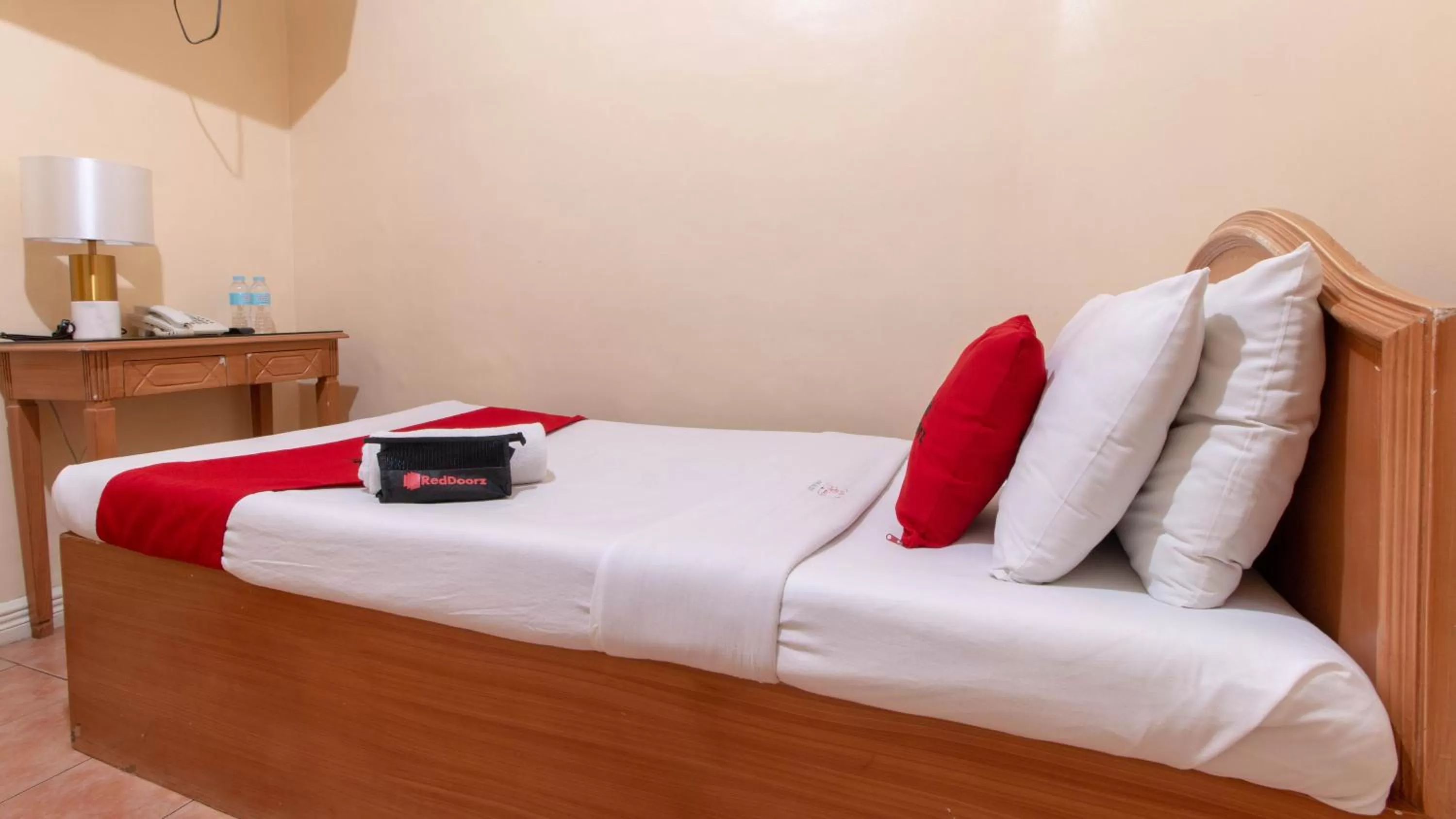 Bedroom, Bed in RedDoorz @ Downtown Tacloban