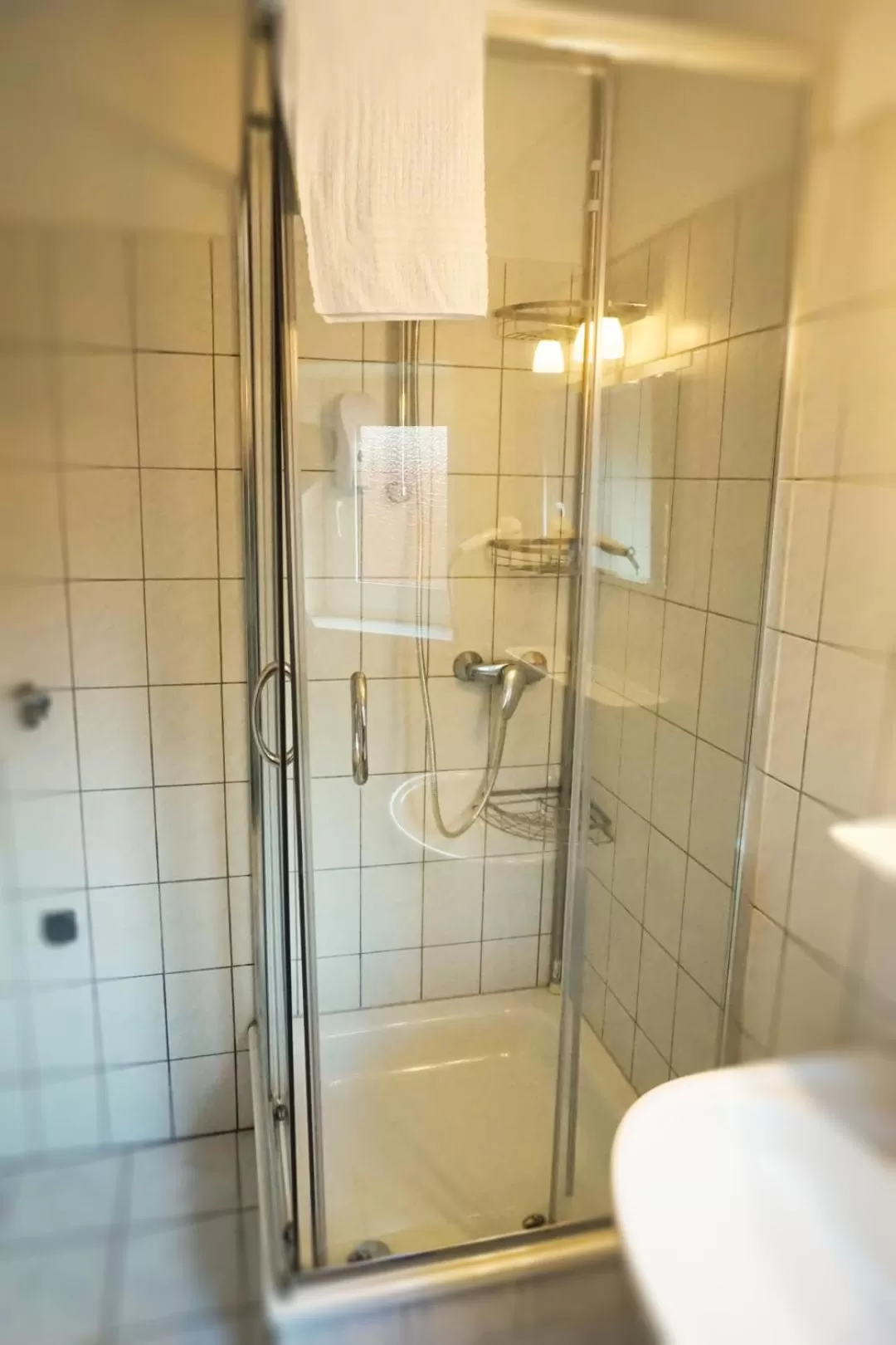 Bathroom in Ellada Restaurant & Hotel