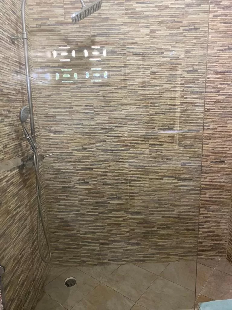 Shower in El Cabarete Spa Resort all-Inclusive