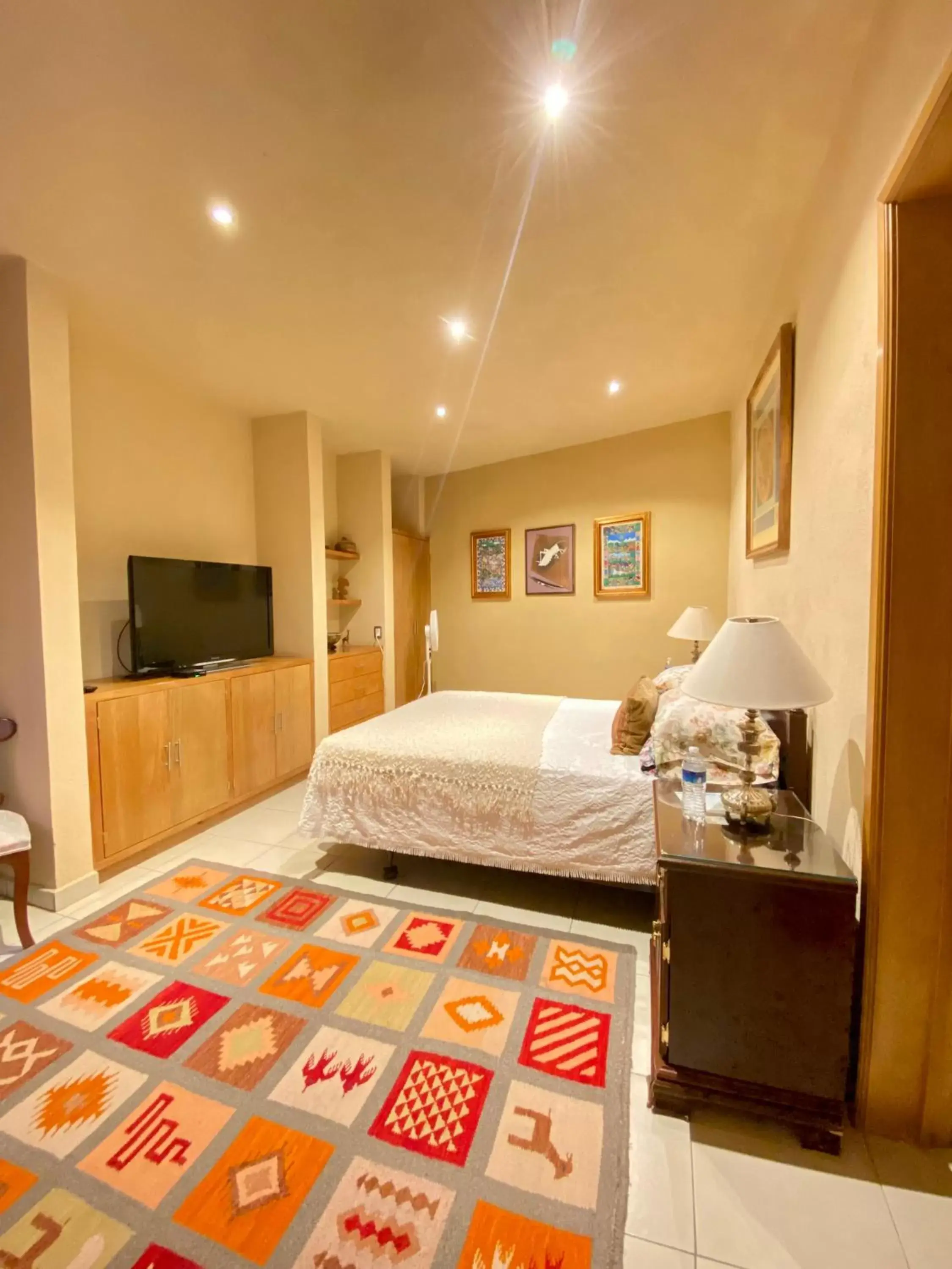 Habitación Doble Clásica con Cama Queen in Hotel Tierra de Sol y Luna Habitación Doble Clásica con Cama Queen in Hotel Tierra de Sol y Luna