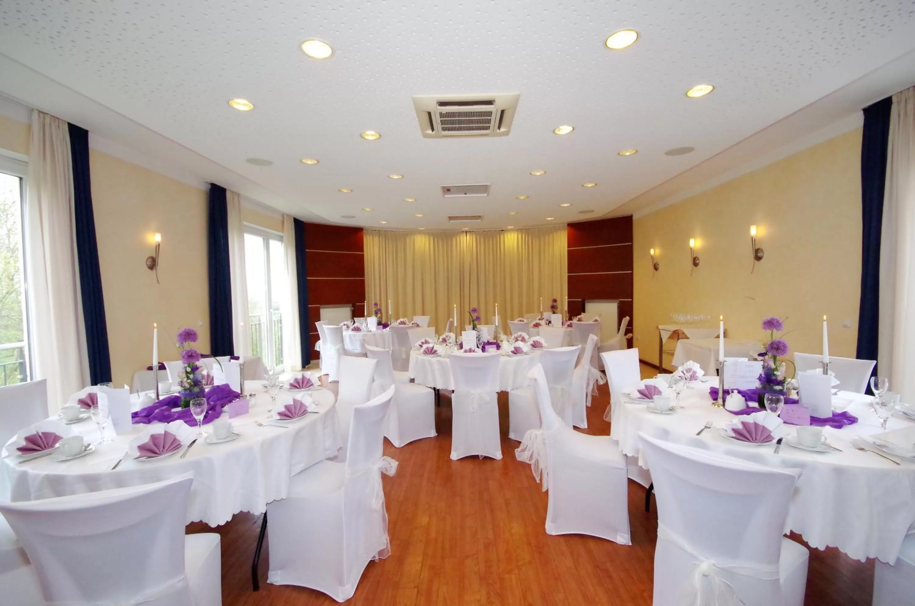 Restaurant/places to eat in Hotel Jakob