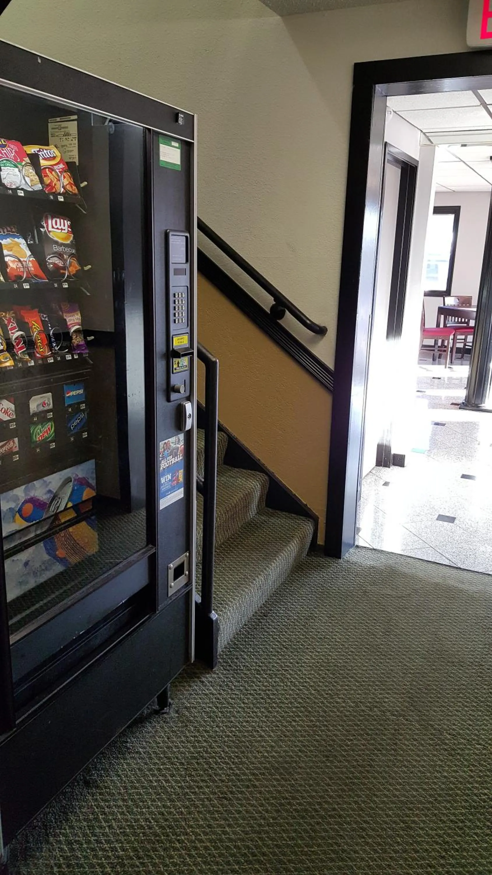 Food and drinks in Gurnee Motel