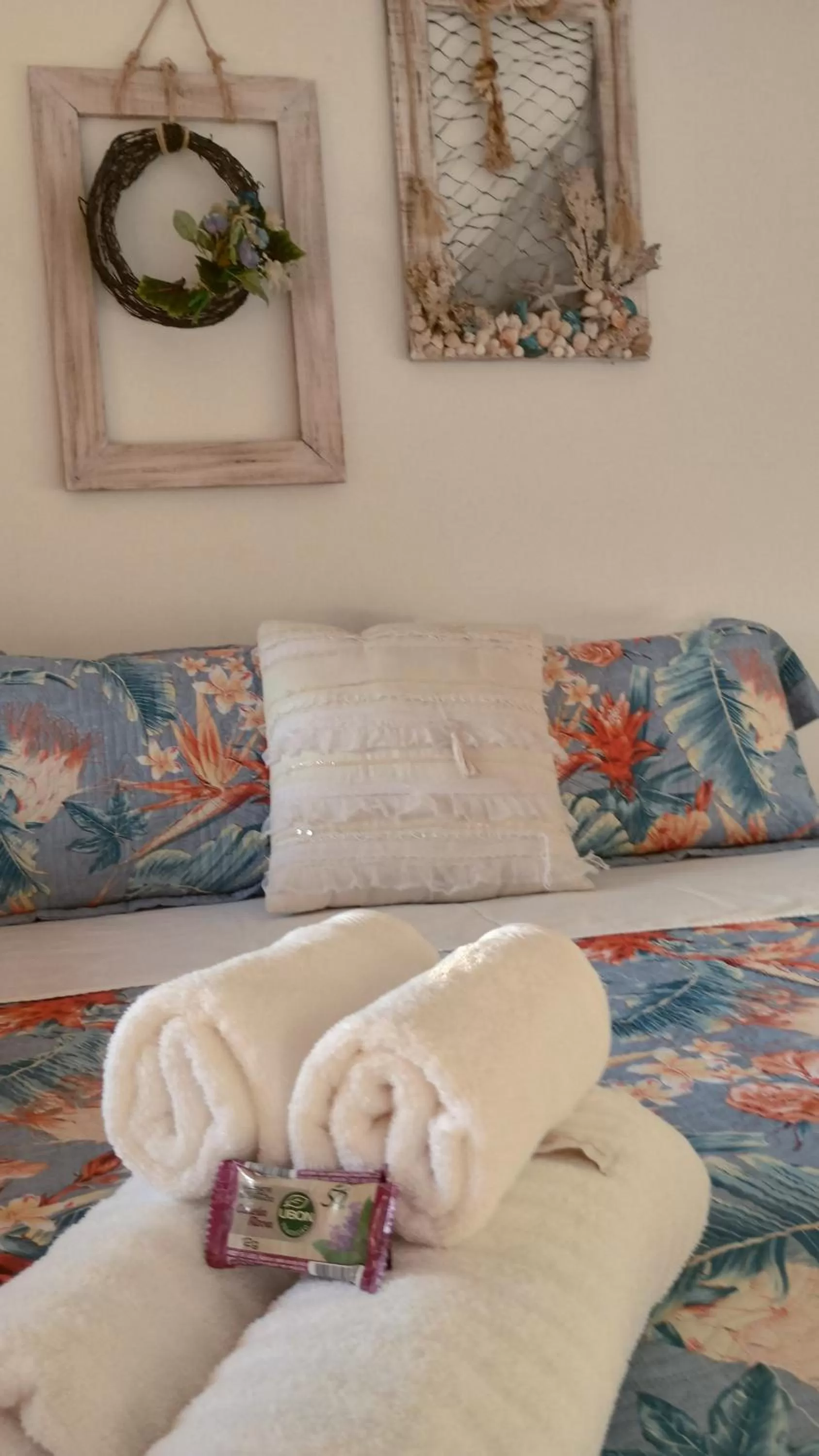 Bed in Hibiscos Pousada