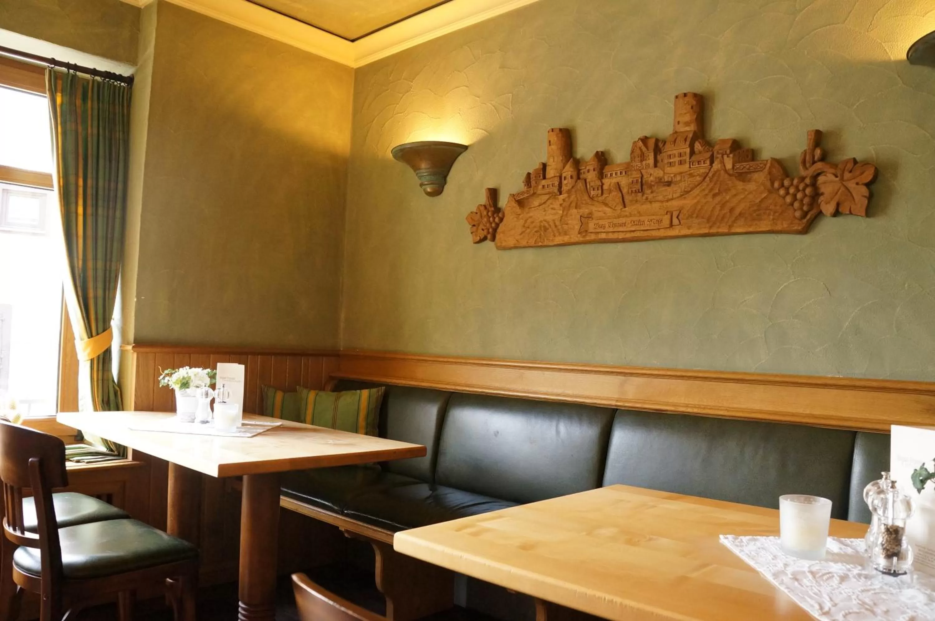 Restaurant/places to eat in Moselhotel & Restaurant Zur Traube GmbH