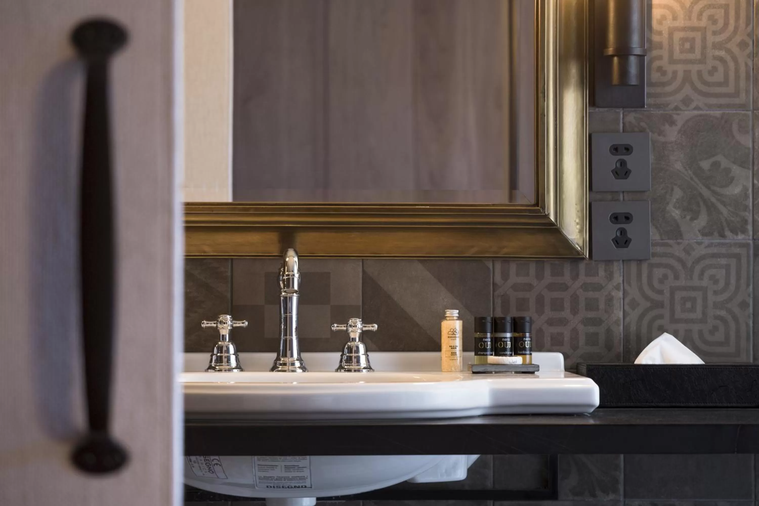 Bathroom in Hotel Proverbs Taipei