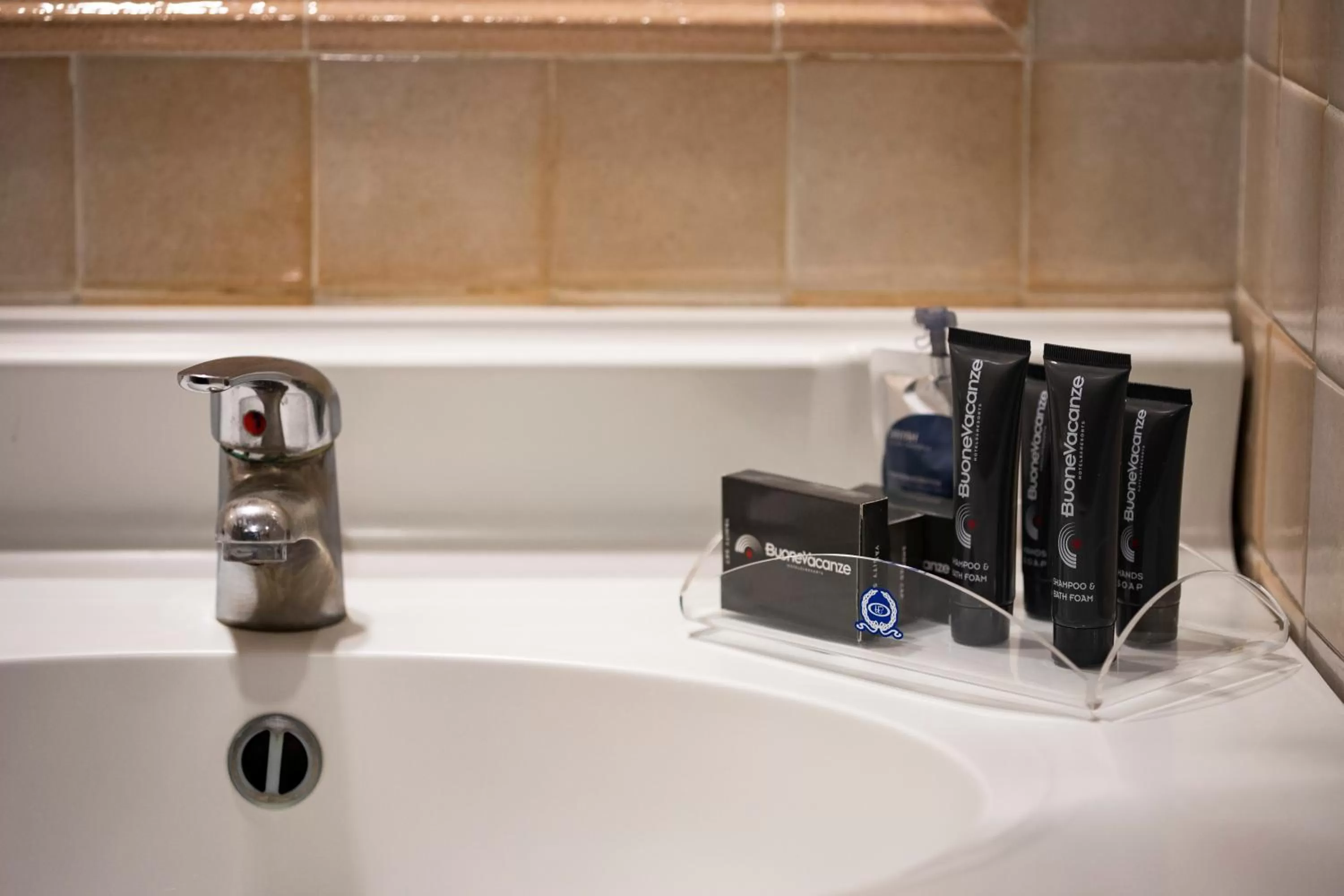 Bathroom in BV Hotel Oly