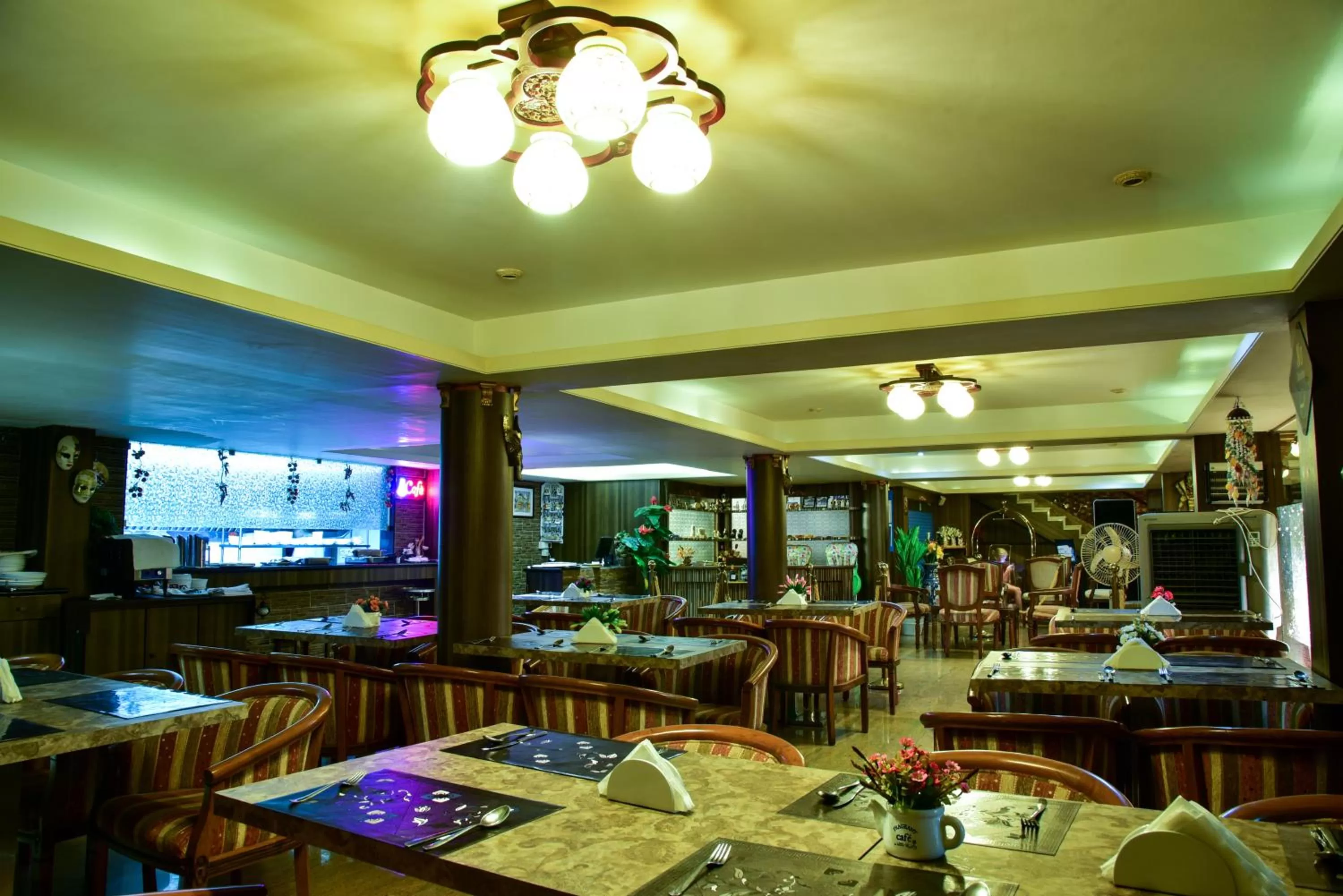 Restaurant/places to eat in La Grace Resort