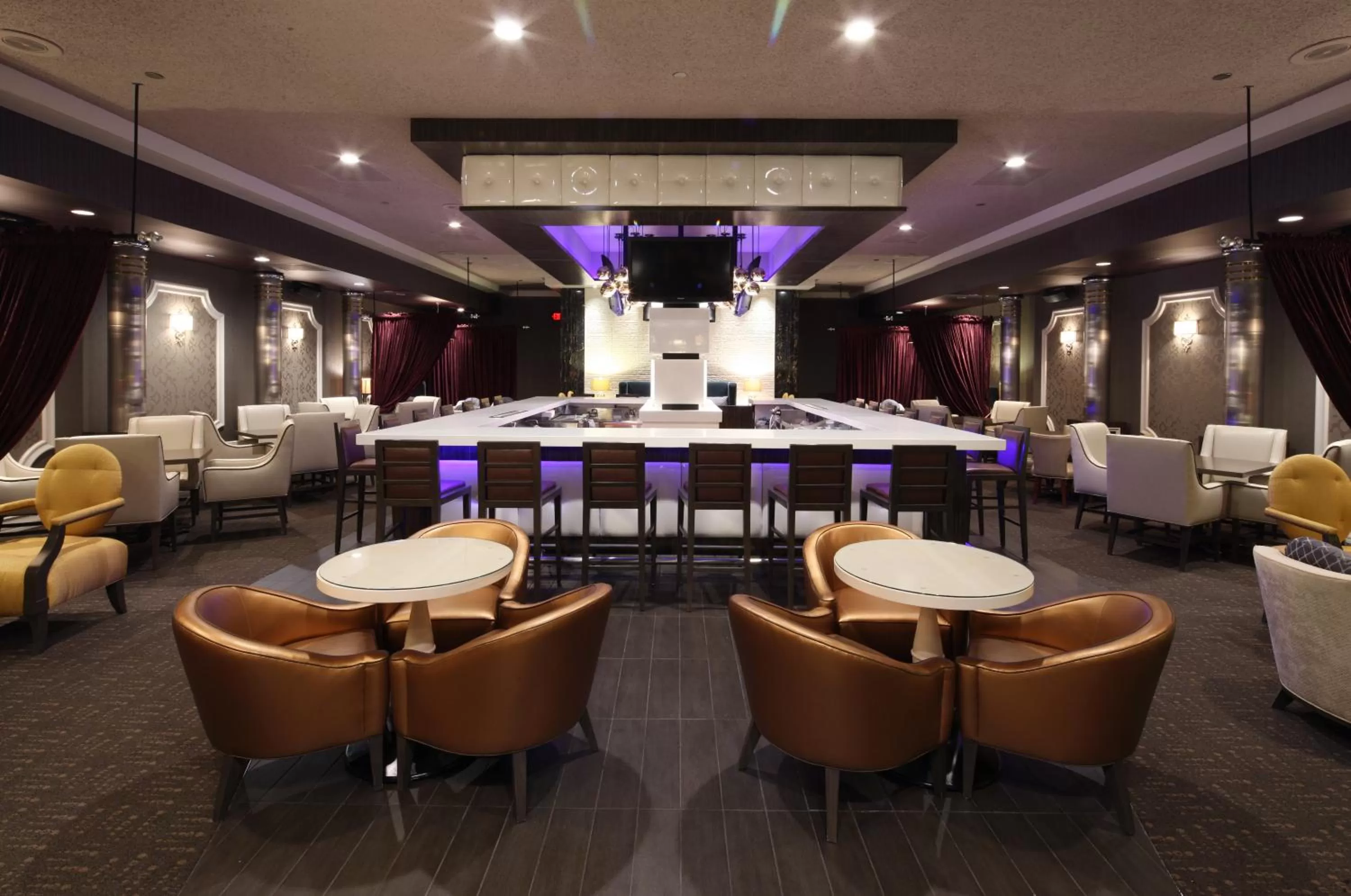 Lounge or bar in Caesars Atlantic City, A Caesars Destination