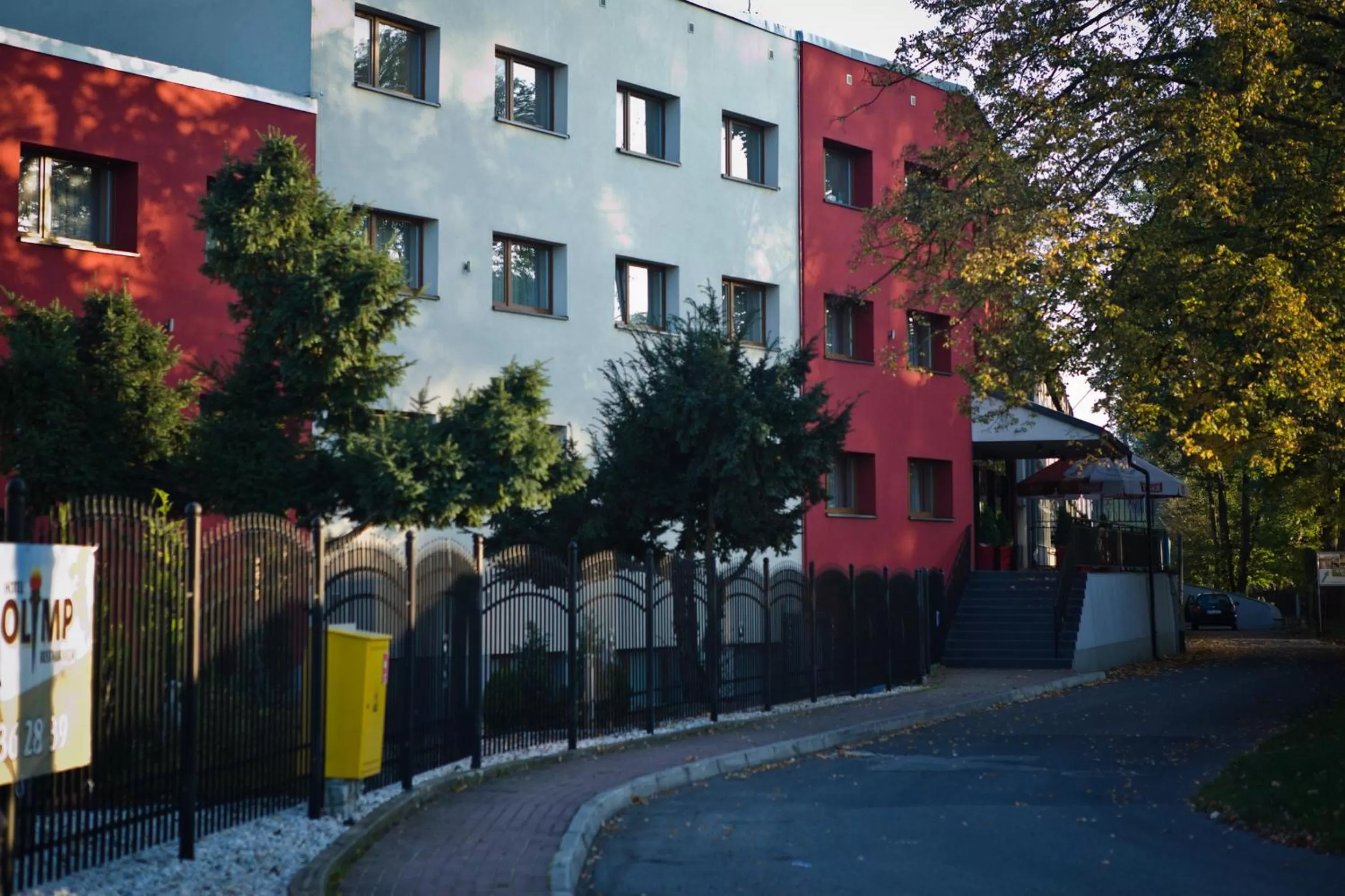 Facade/entrance in Hotel Olimp