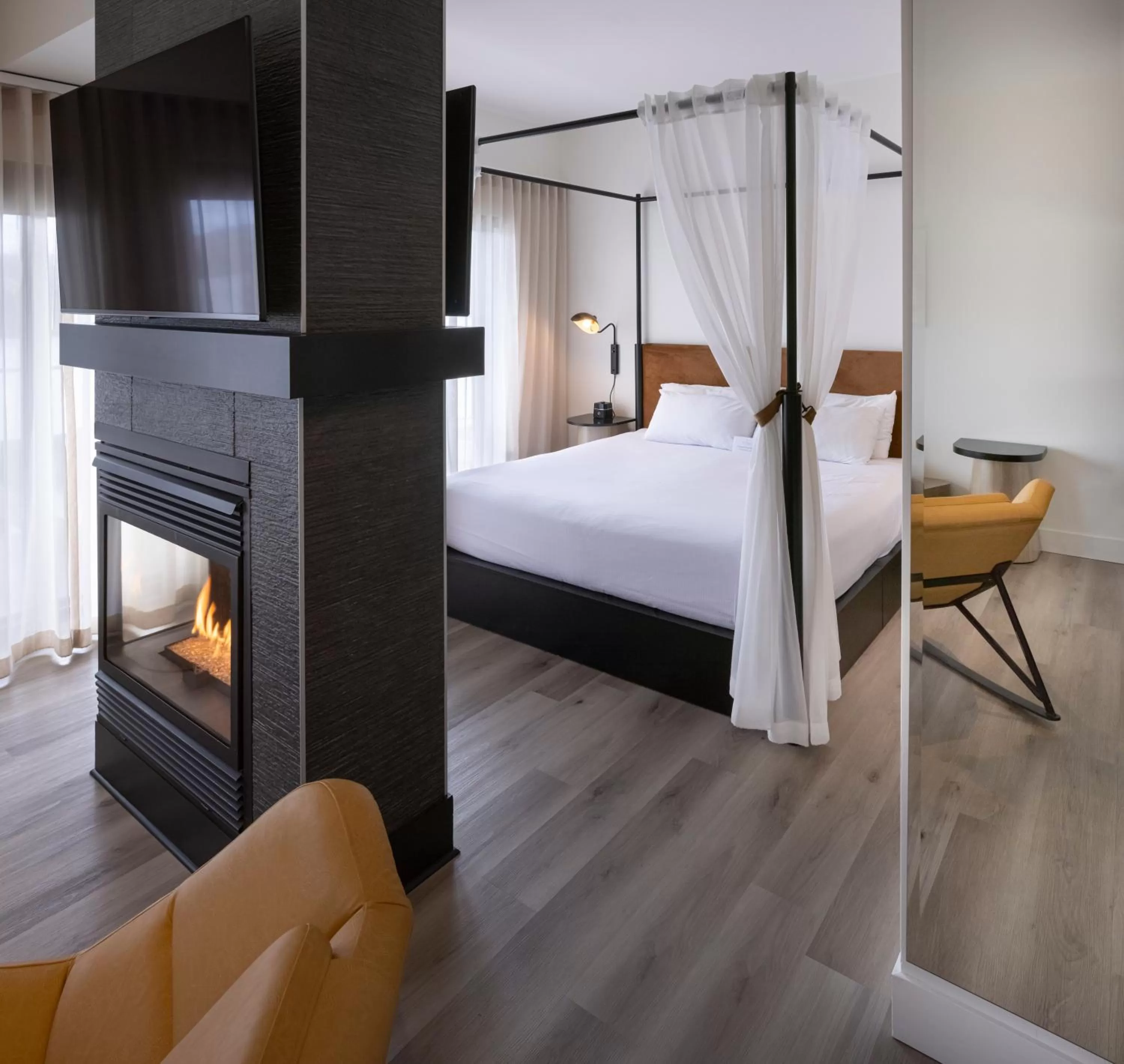 TV and multimedia, Bed in Estérel Resort