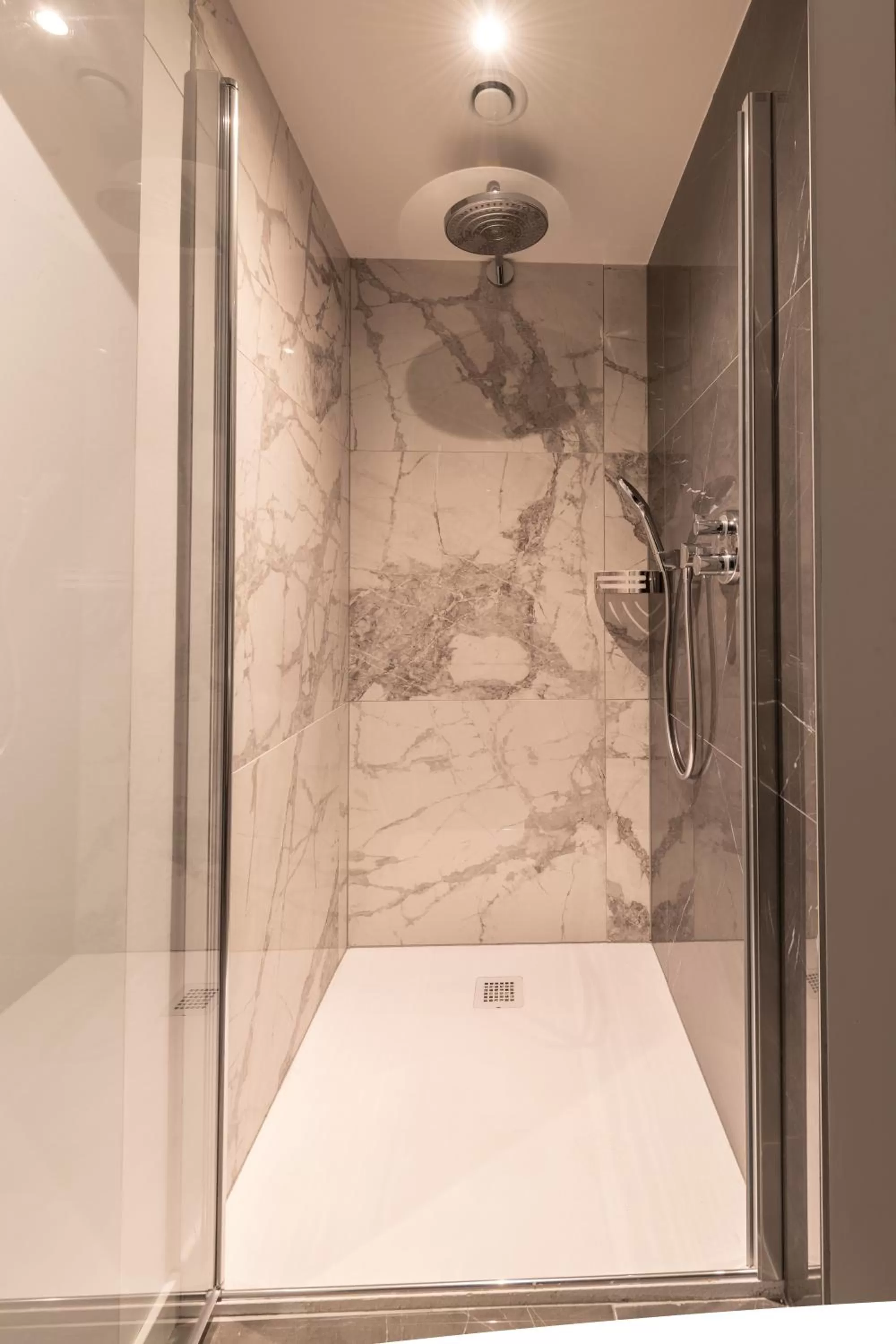 Shower in Boutique Hotel Sablon by CW Hotel Collection