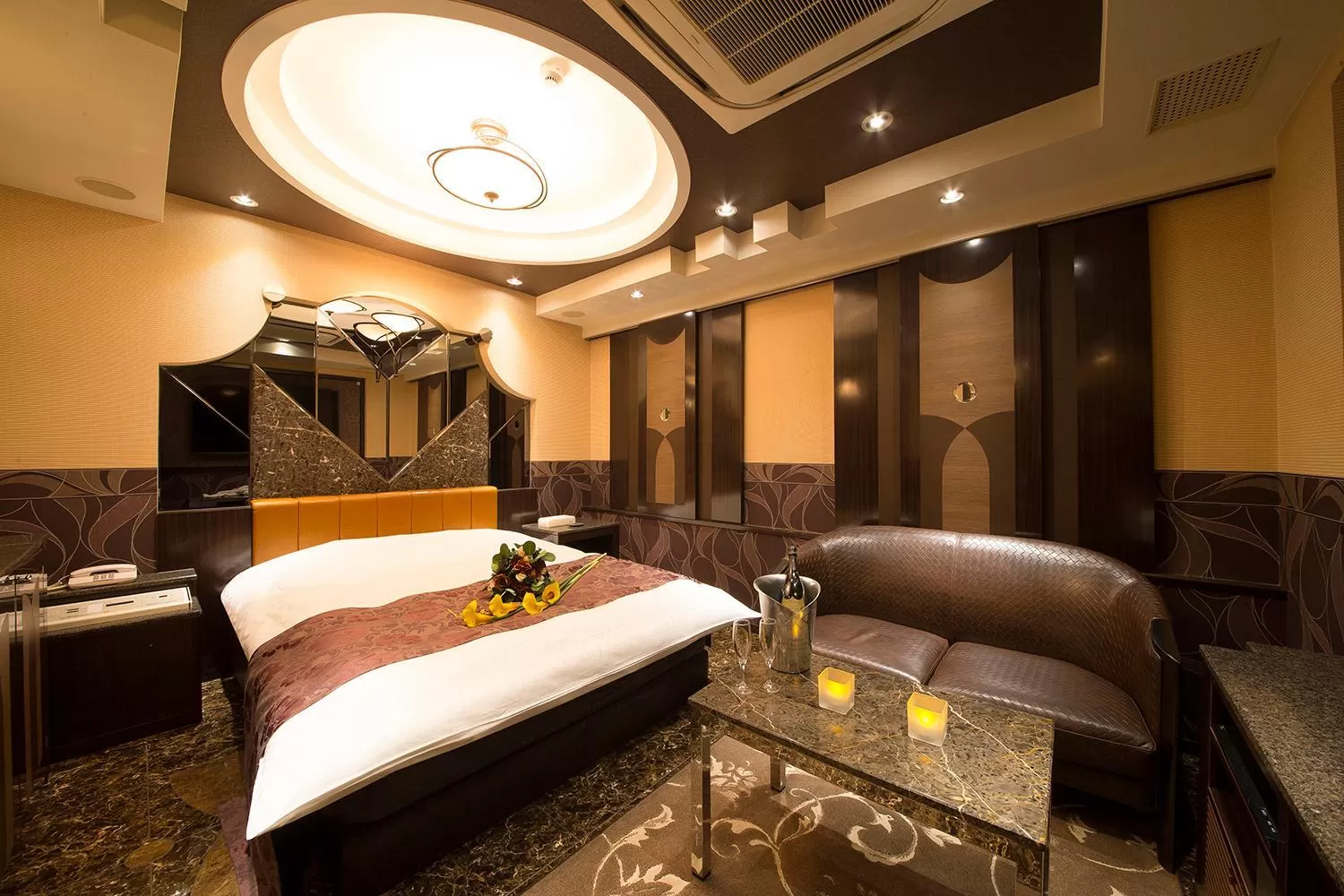 Living room, Bed in Lucky Sun