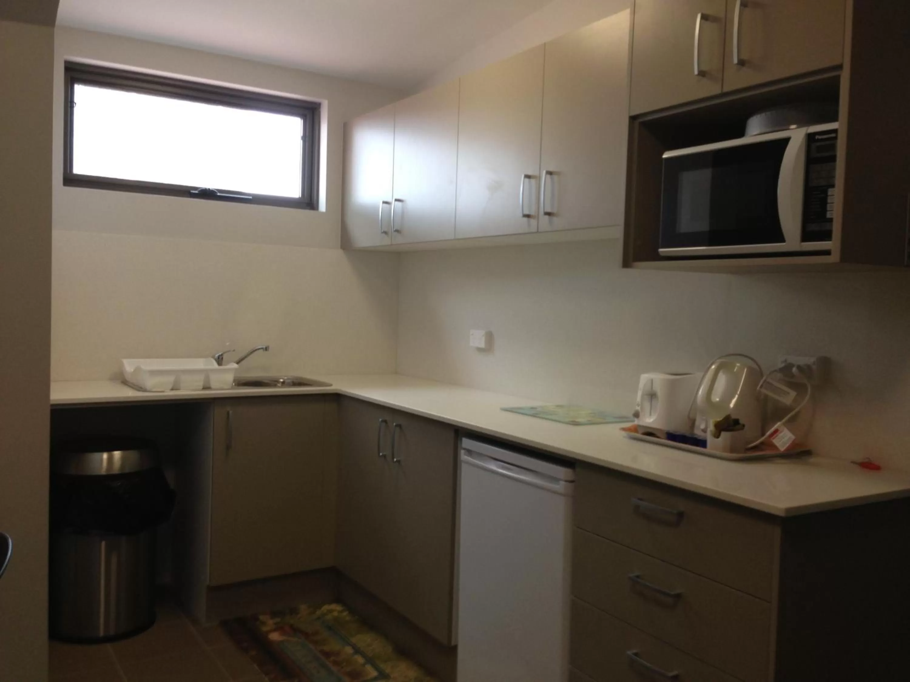 Kitchen or kitchenette in Strathfield Executive Accommodation