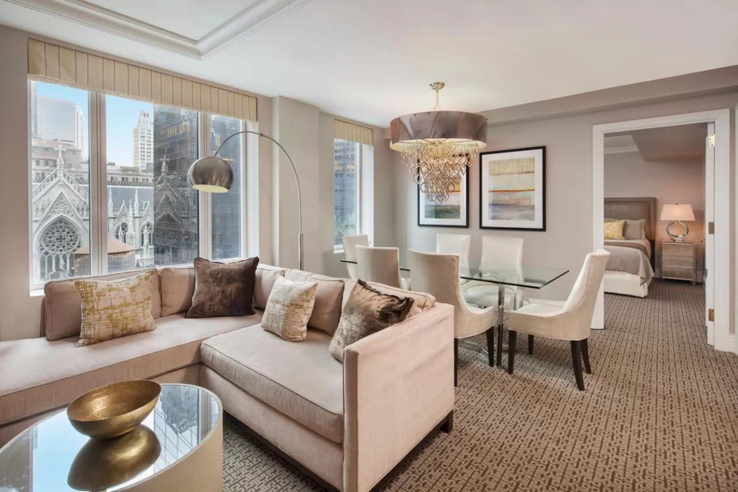 Photo of the whole room in Omni Berkshire Place