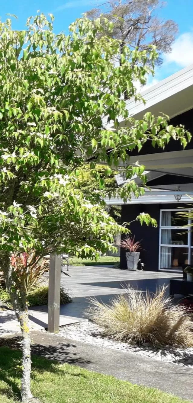 Patio in Korbaylen Estate