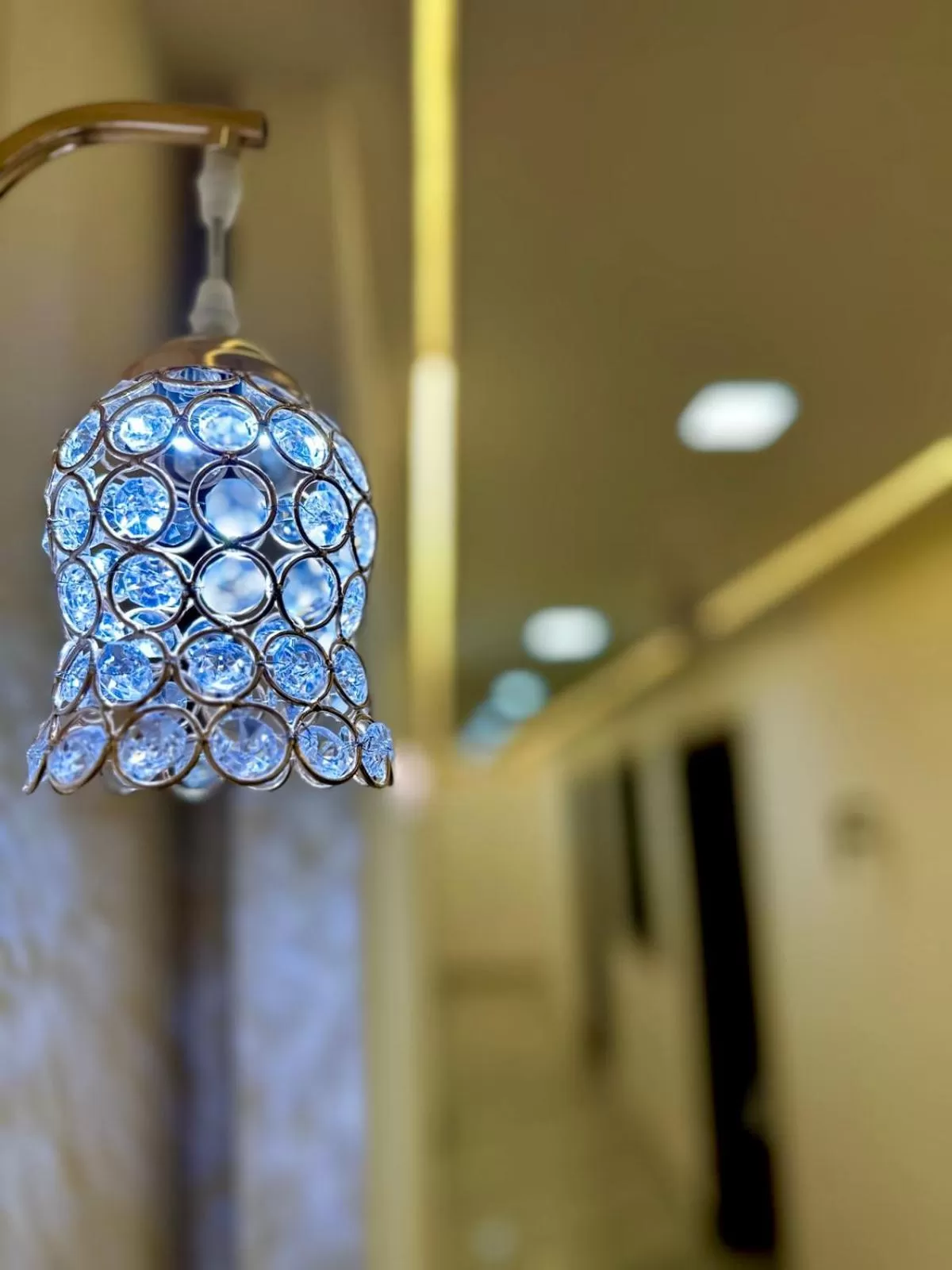 Executive Triple Room in Frankstay By Hotel SAMRAT RESIDENCY 10 Mints Walking Distance Nizamuddin Railway Station