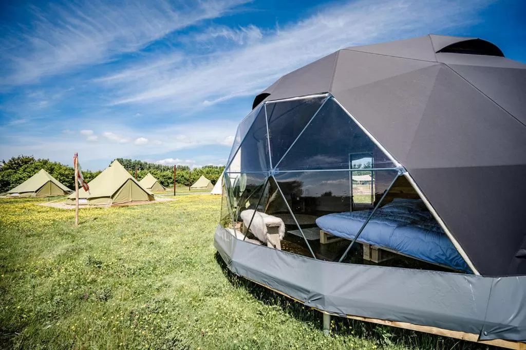 Bed in TinyParks Cast Away