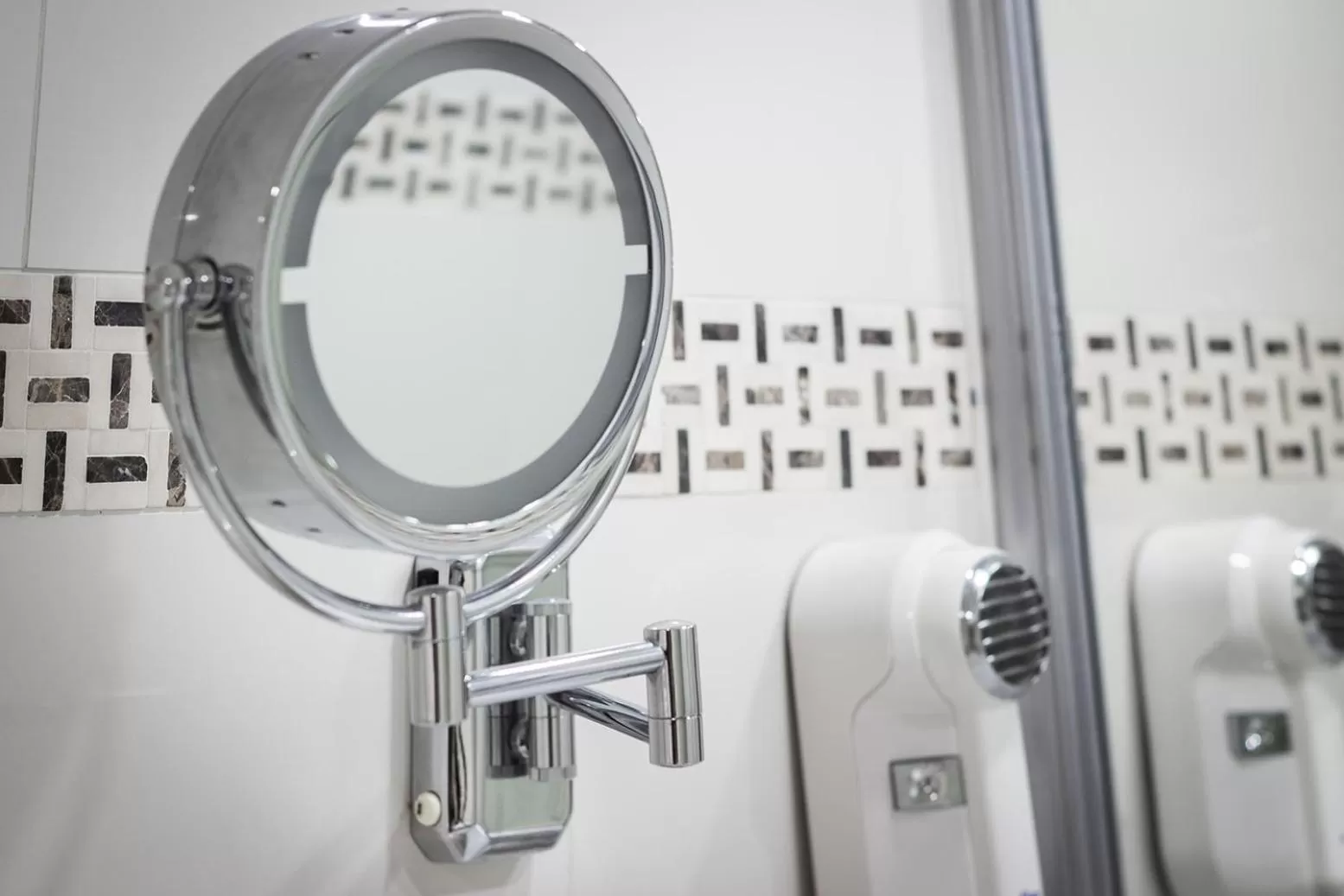 Bathroom in Wyndham Garden Santiago Kennedy