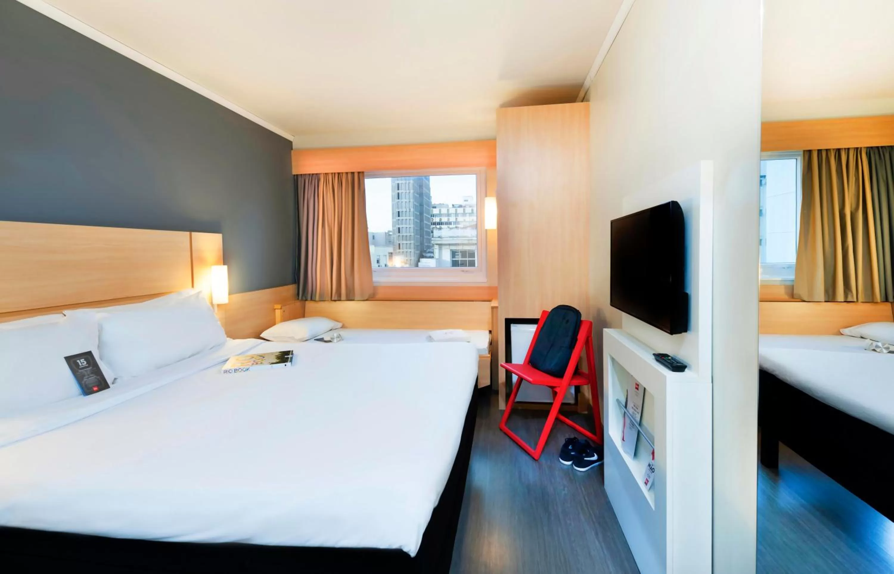 Bedroom, Bed in ibis Copacabana Posto 5