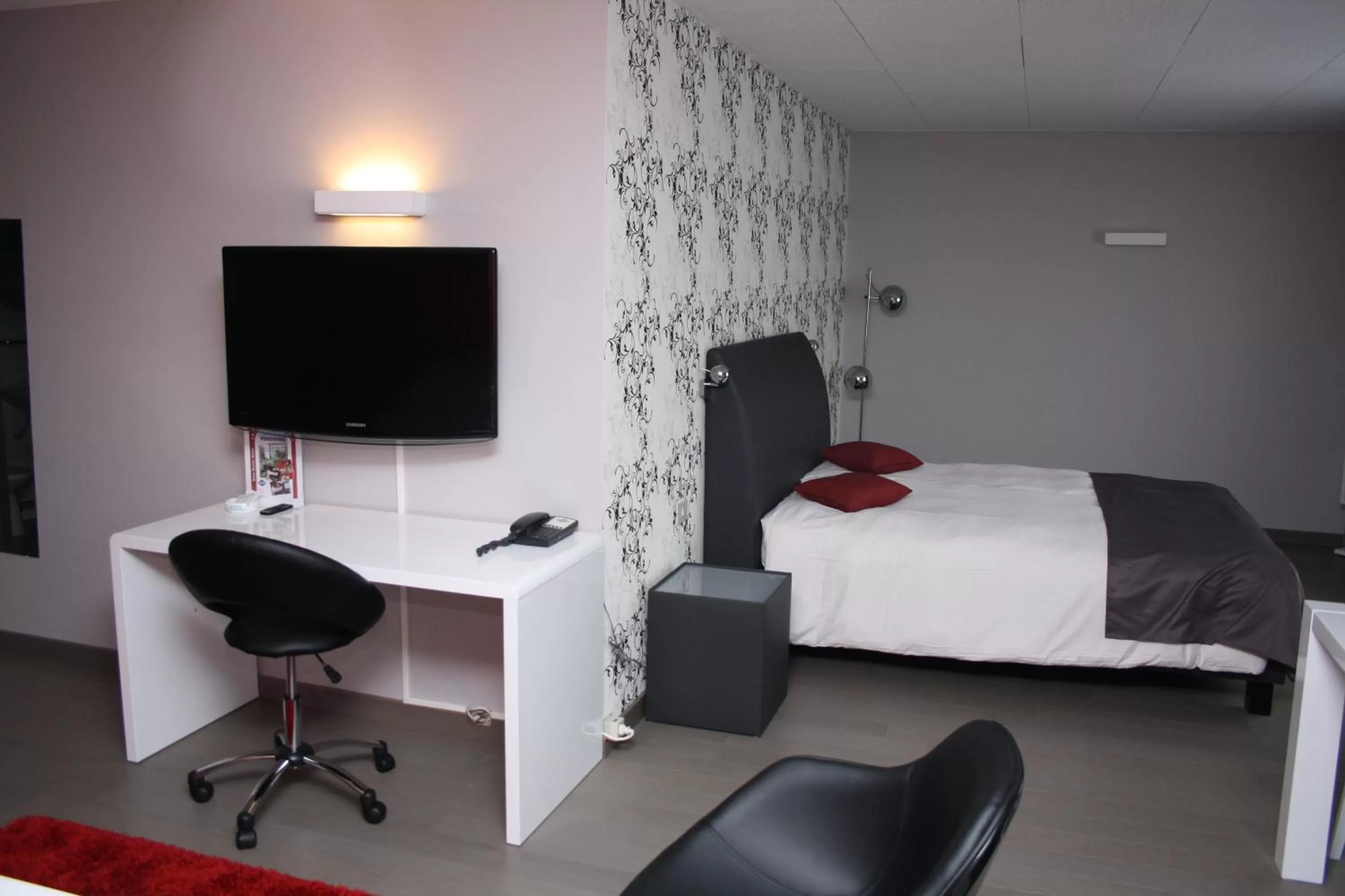 Photo of the whole room, Bed in Hotel Panorama