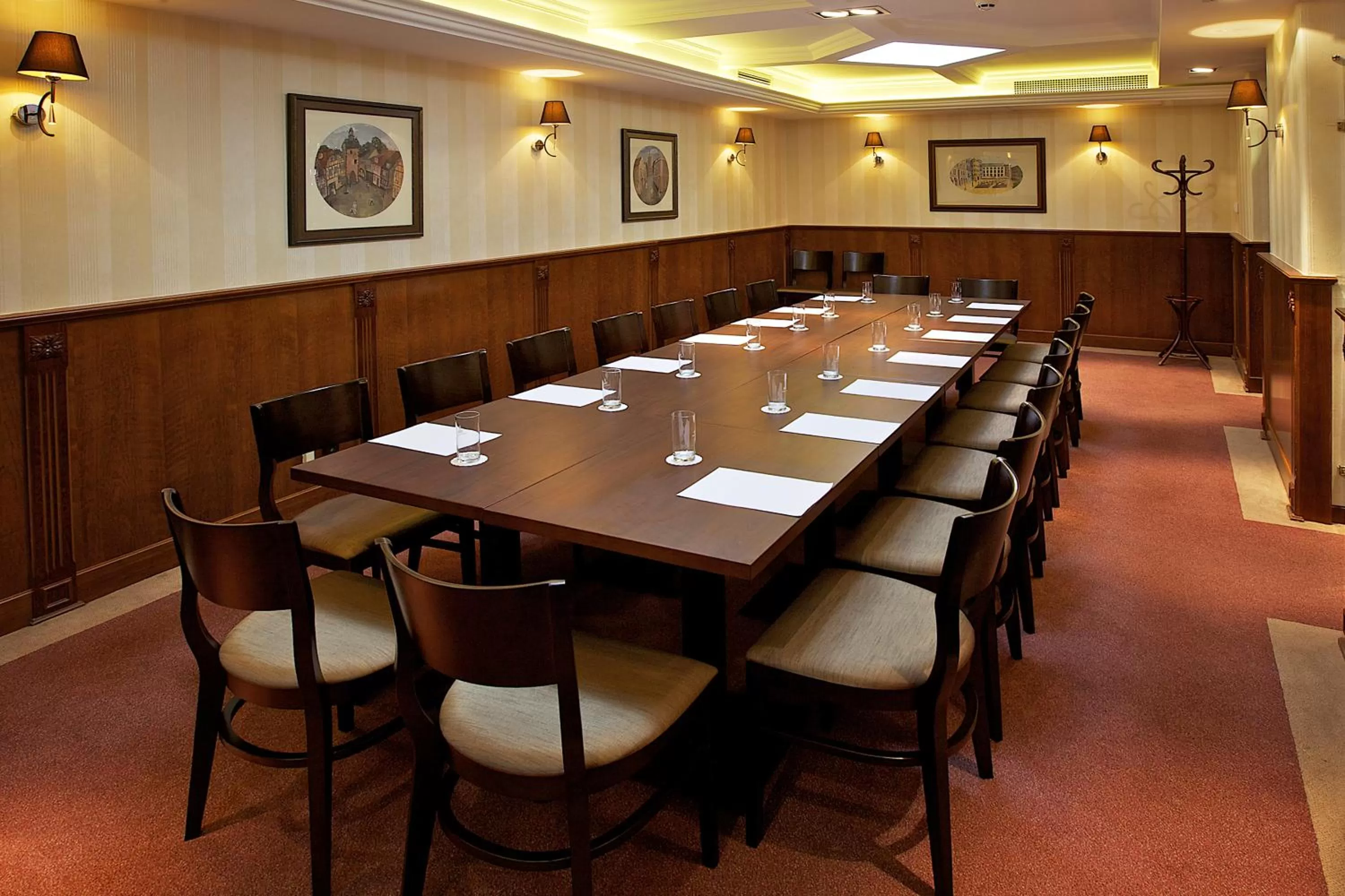 Banquet/Function facilities in Gold Hotel Budapest