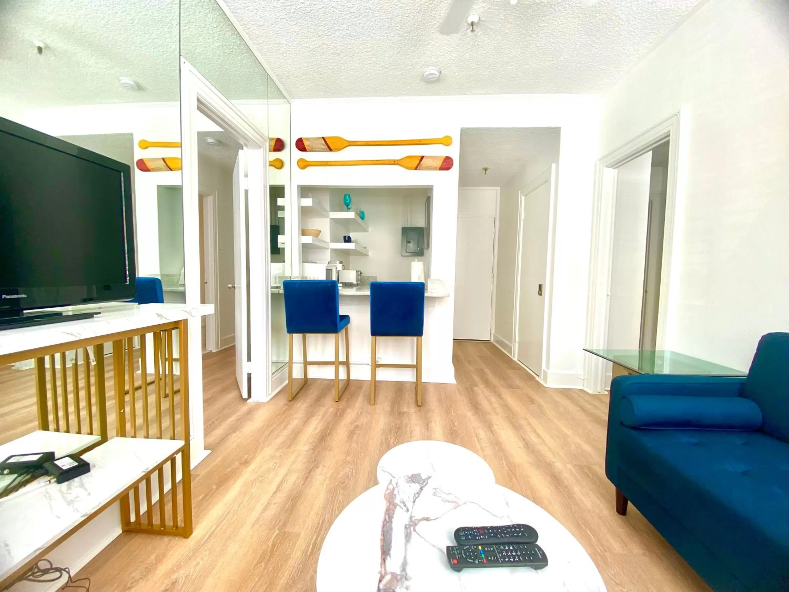 TV and multimedia in Tropicals of Palm Beach