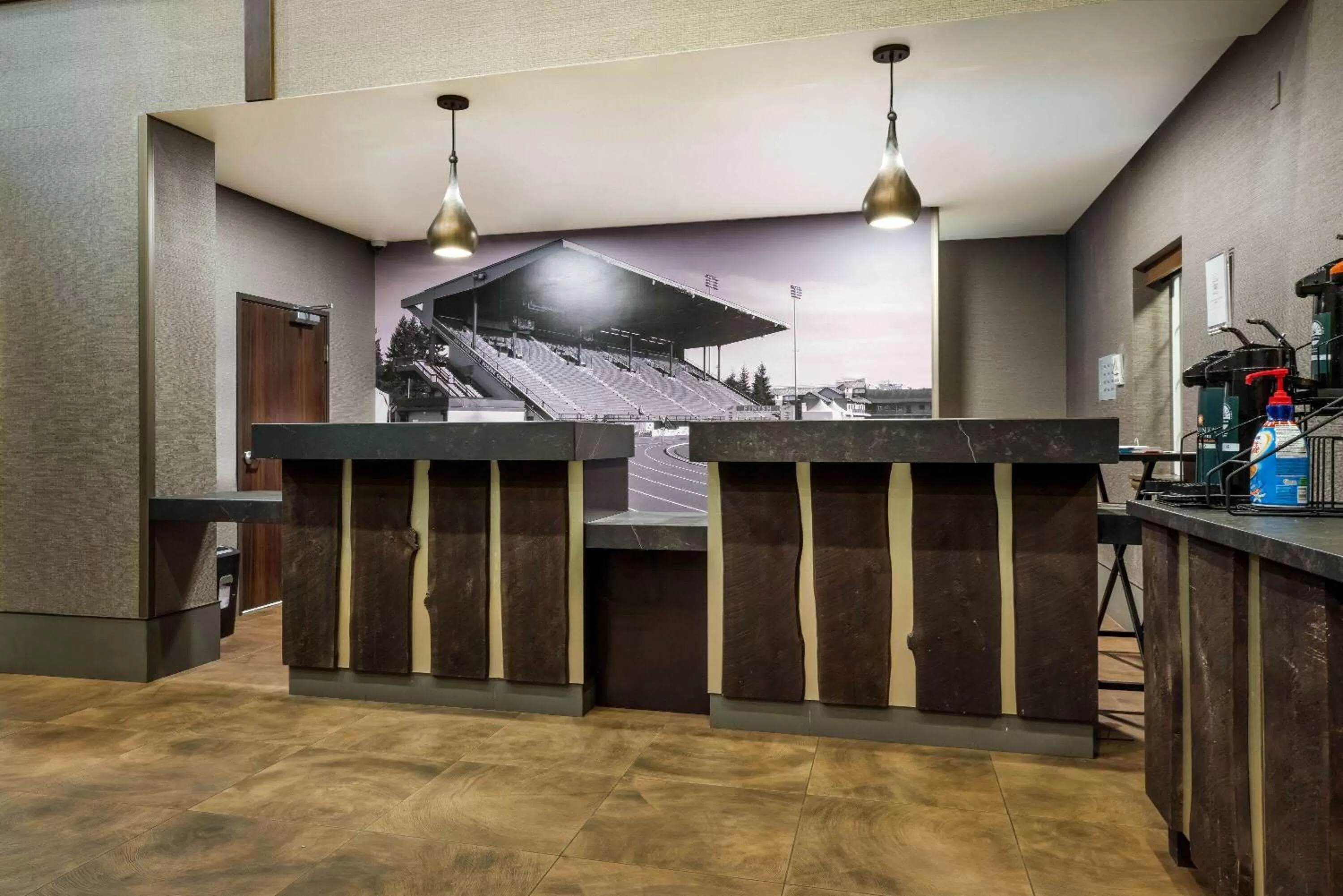 Lobby or reception in La Quinta by Wyndham Eugene