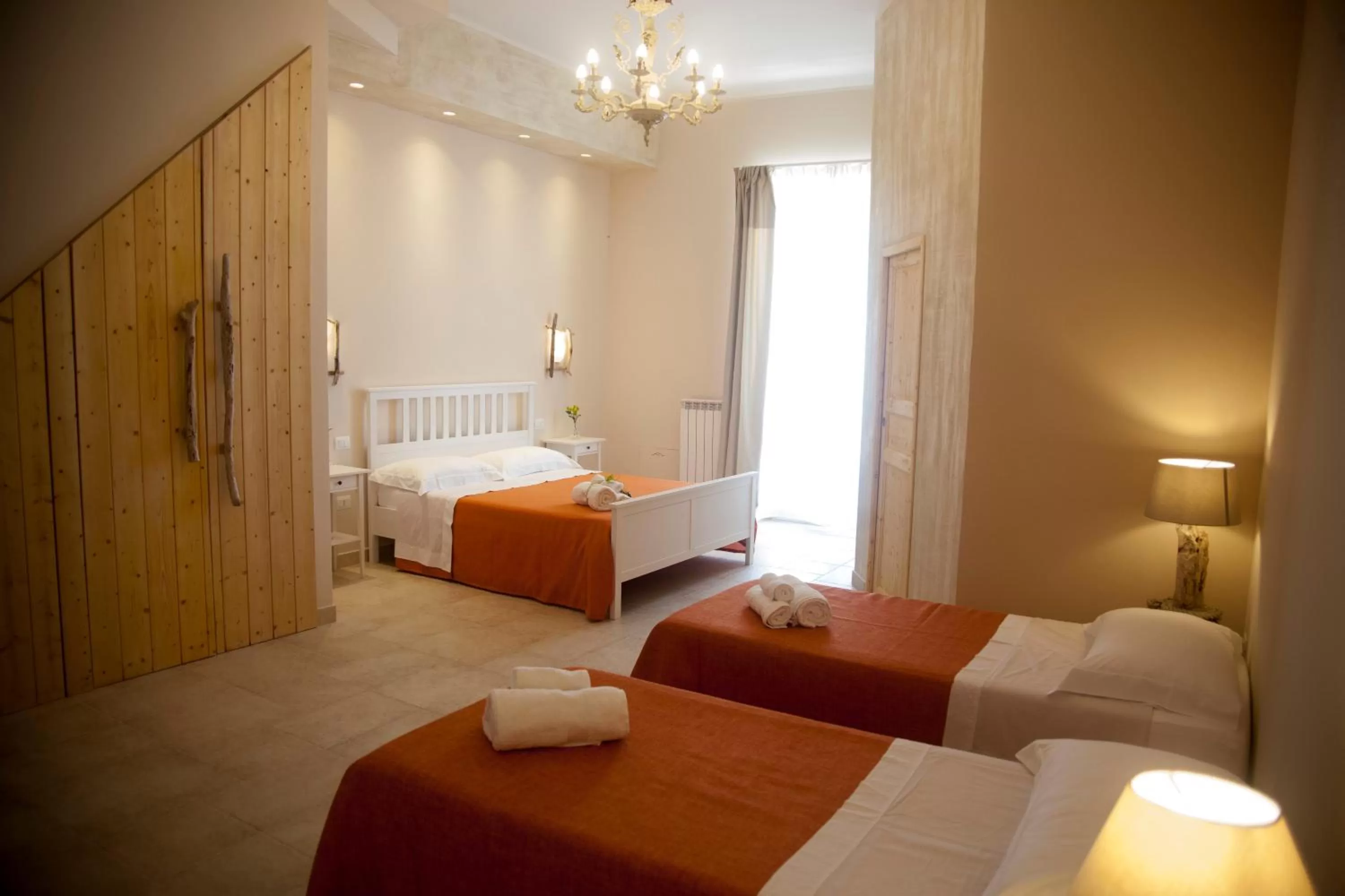 Photo of the whole room, Bed in 3 Archi B&B