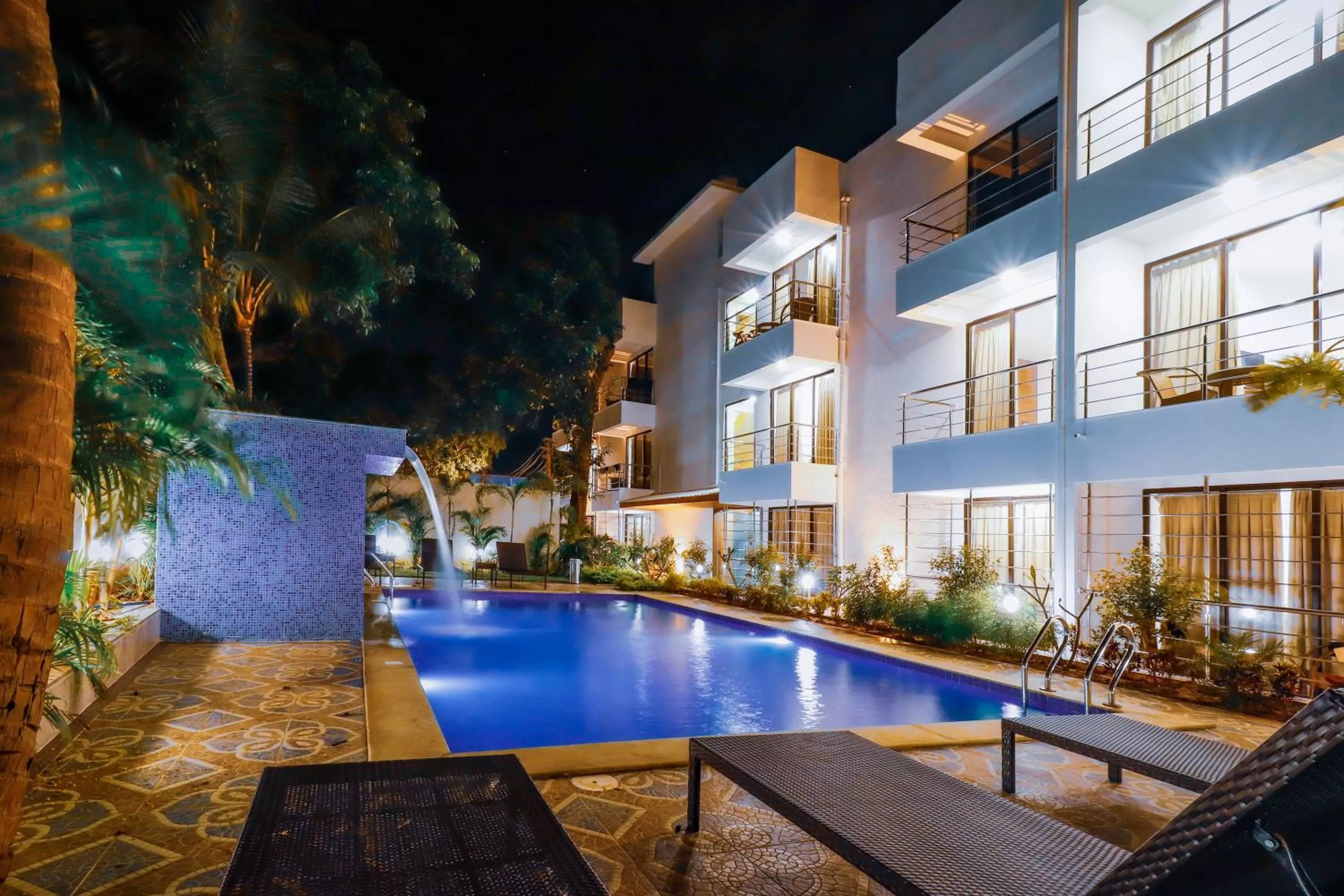 Property building in Miranda Beach Resort Baga