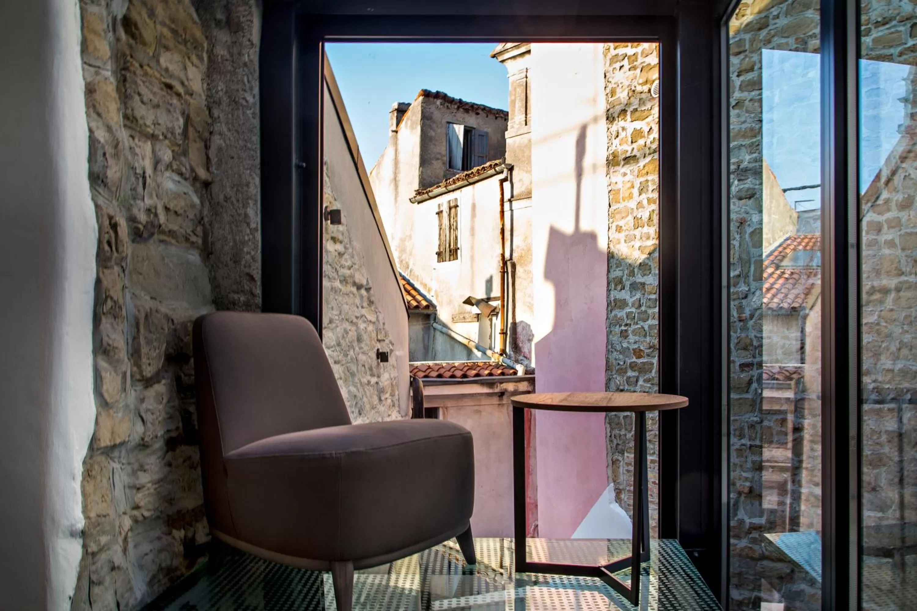 Seating area in MEMENTO B&B Piran