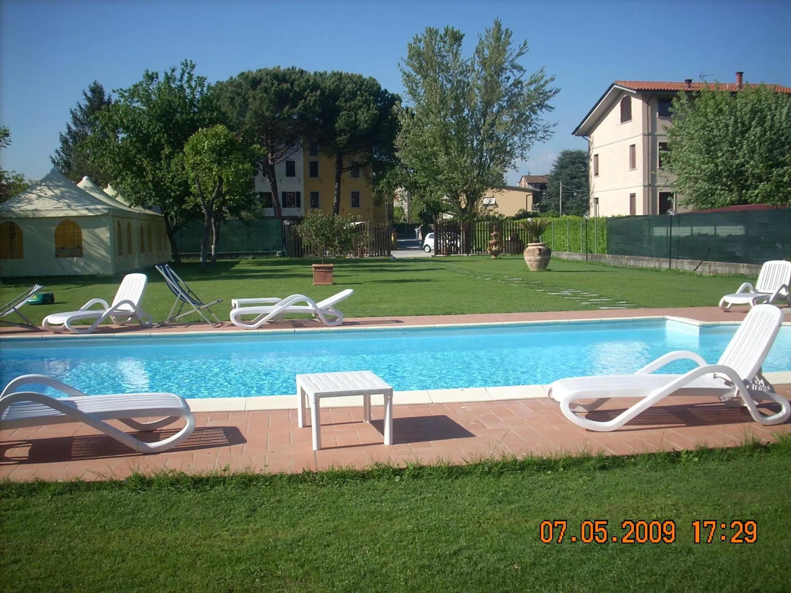 Swimming pool in B&B Il Casale di Nanni